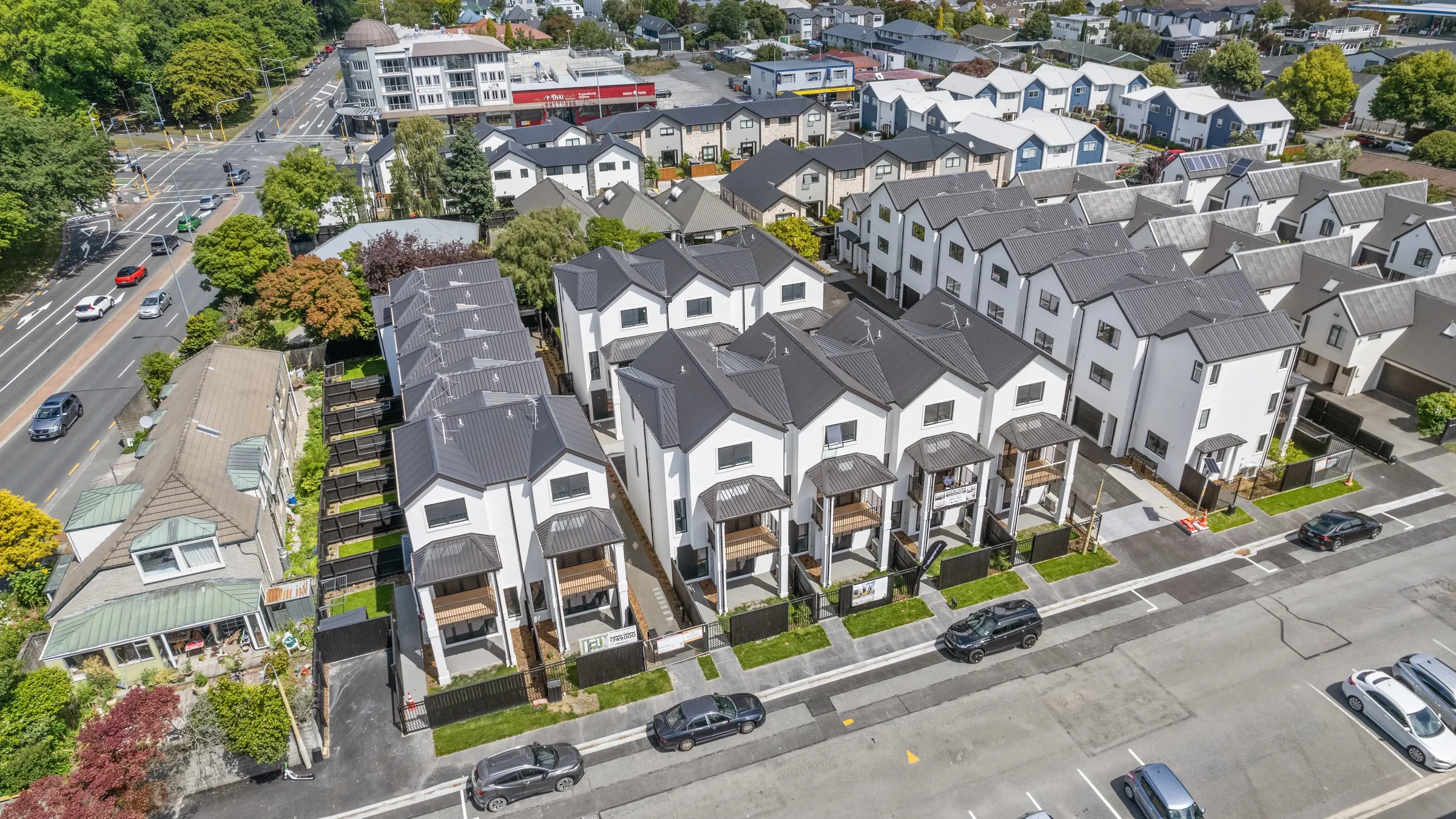 Developer vs Third Party Property Investment Companies