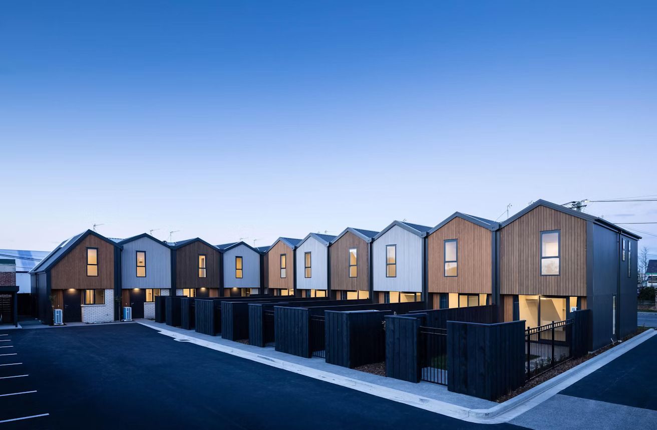 Regional vs Urban Investment: Pros and Cons