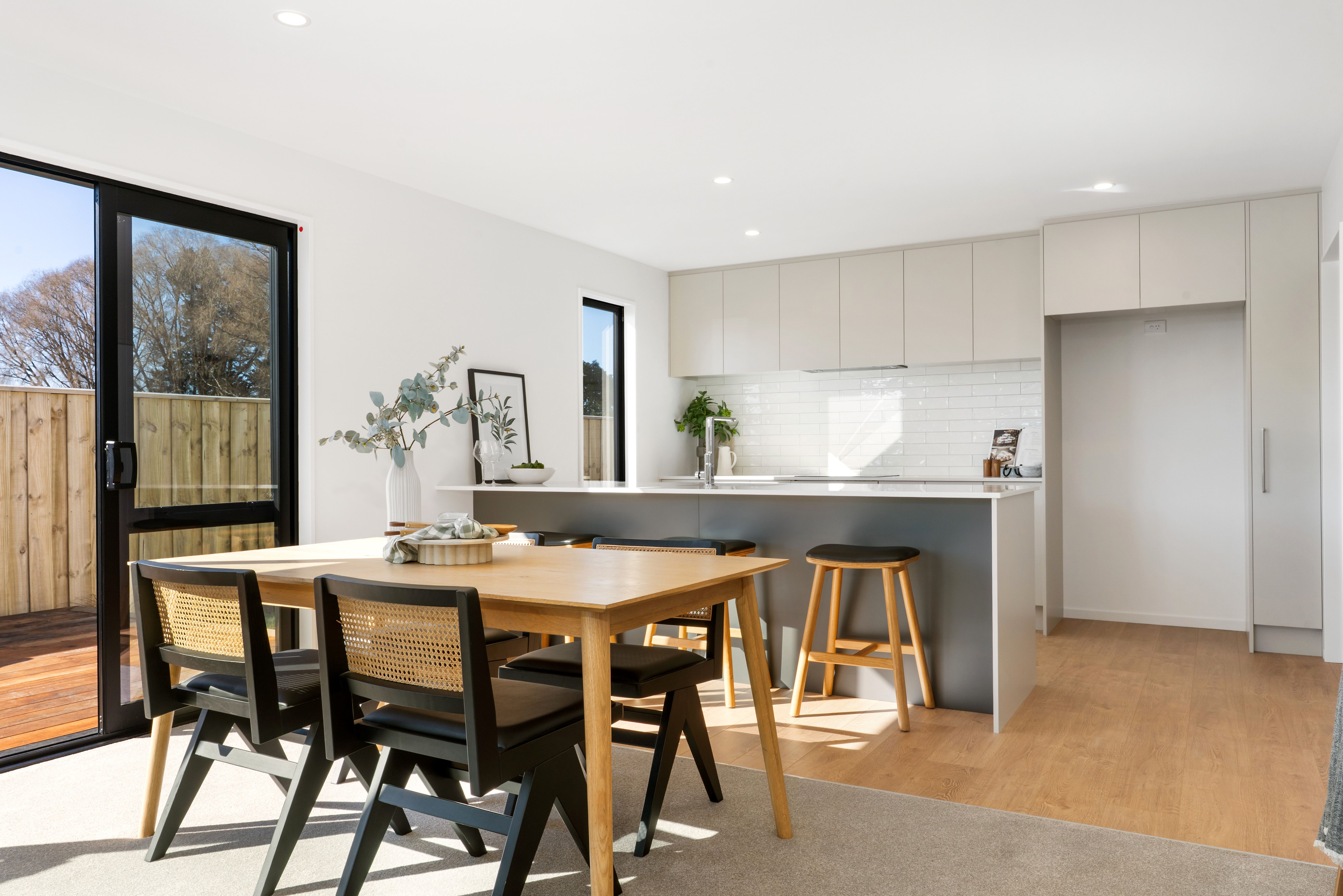 Lot 214 Oakbridge - 12 Kopper Cres Interior