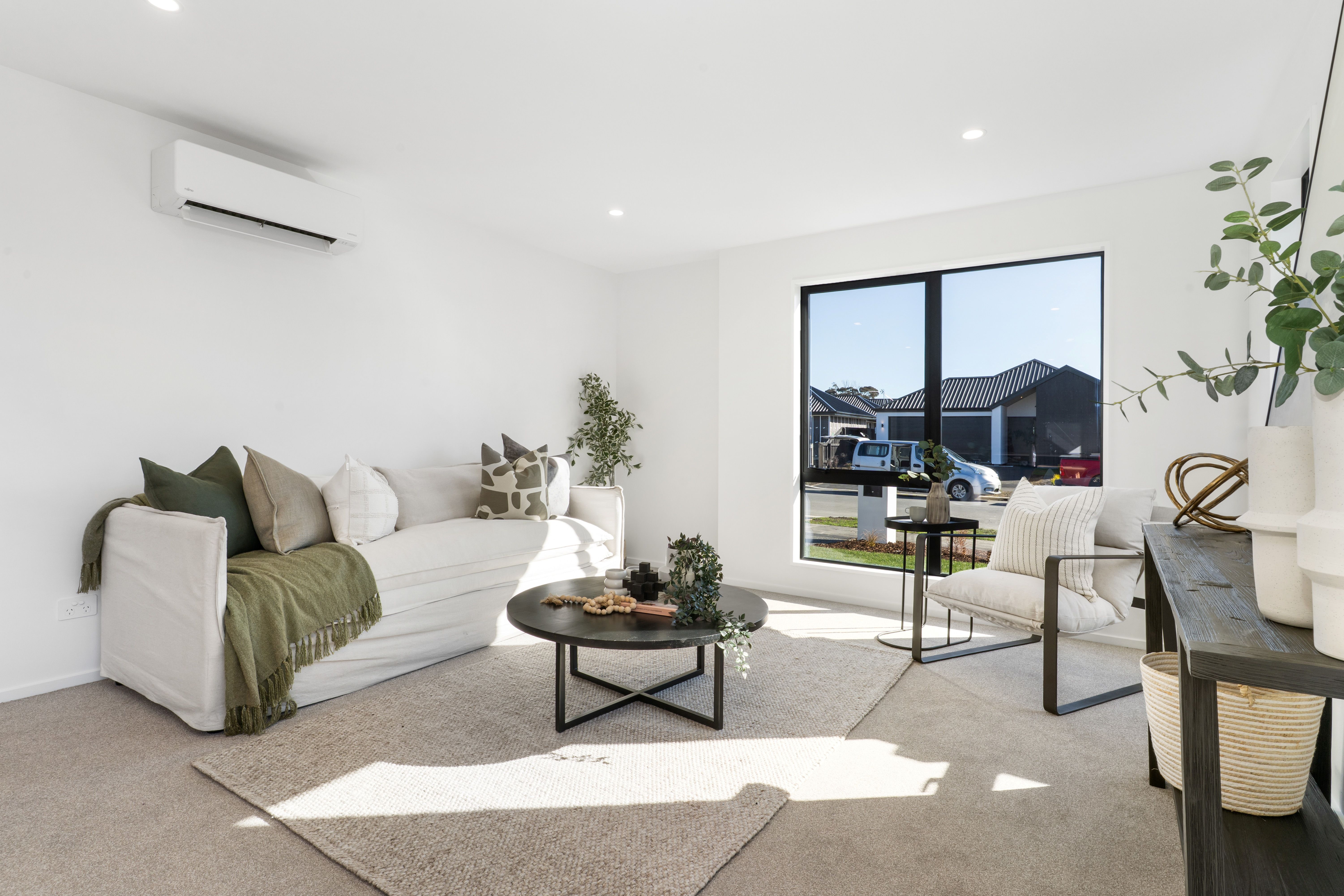 Lot 214 Oakbridge - 12 Kopper Cres Interior