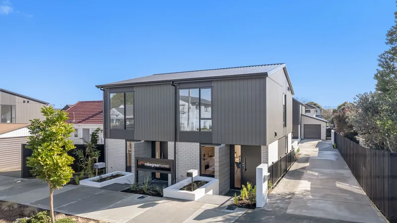 Townhouse in Mt Albert