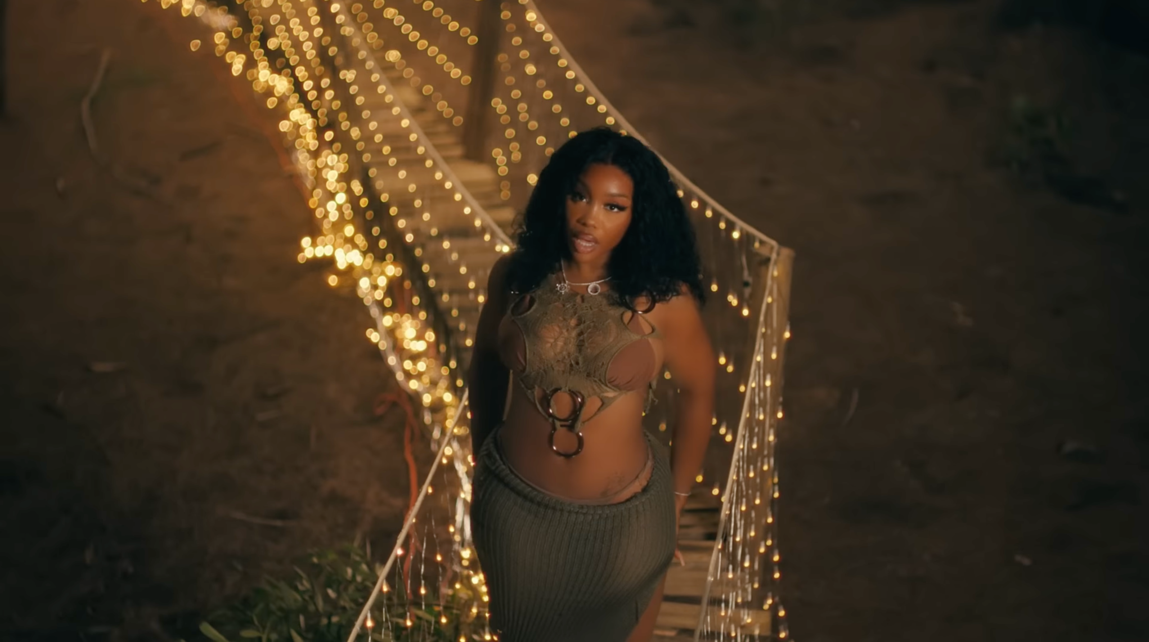 DJ KHALED FT. SZA & FUTURE - BEAUTIFUL 