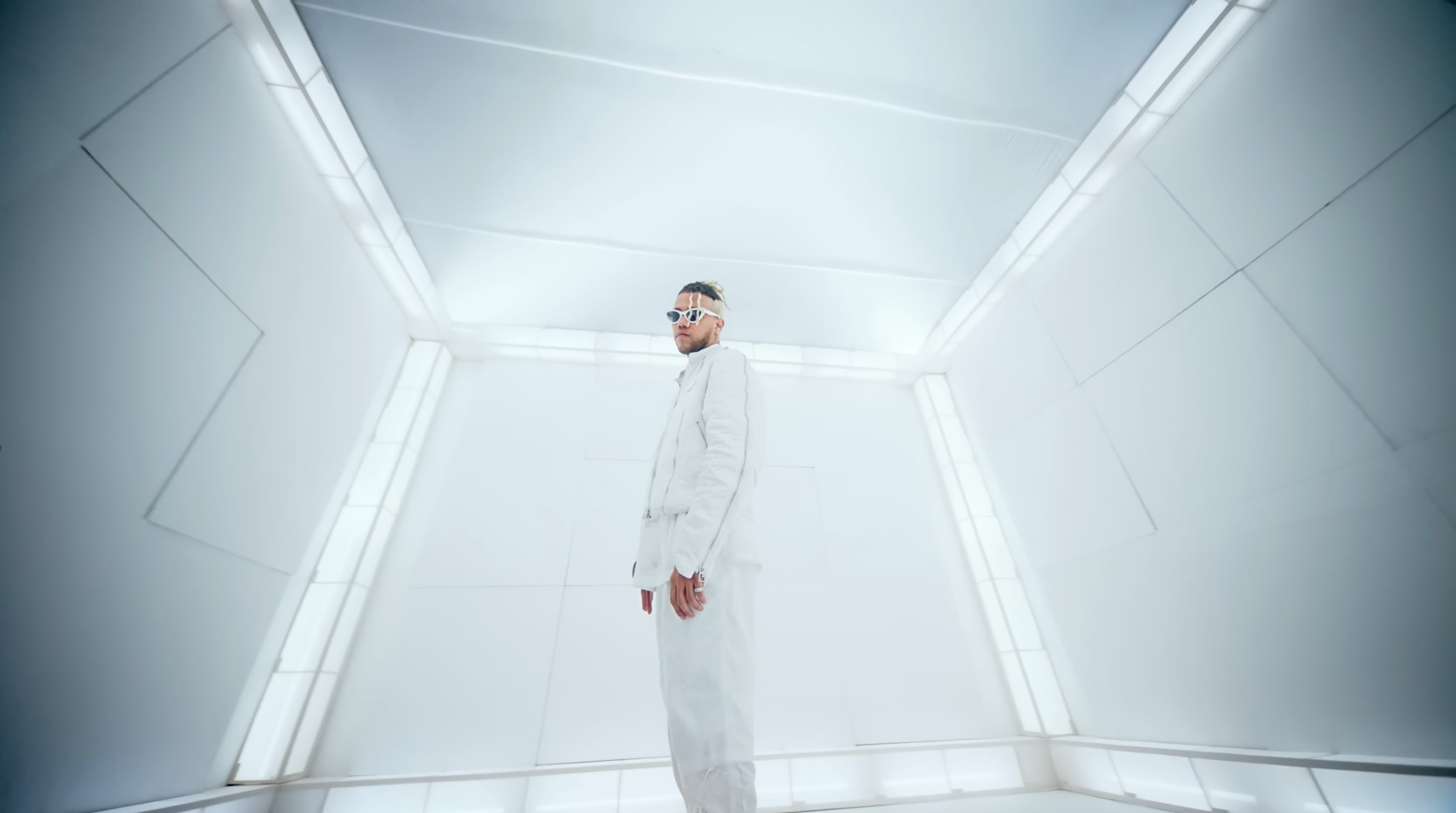 JHAY CORTEZ - CHRISTIAN DIOR 