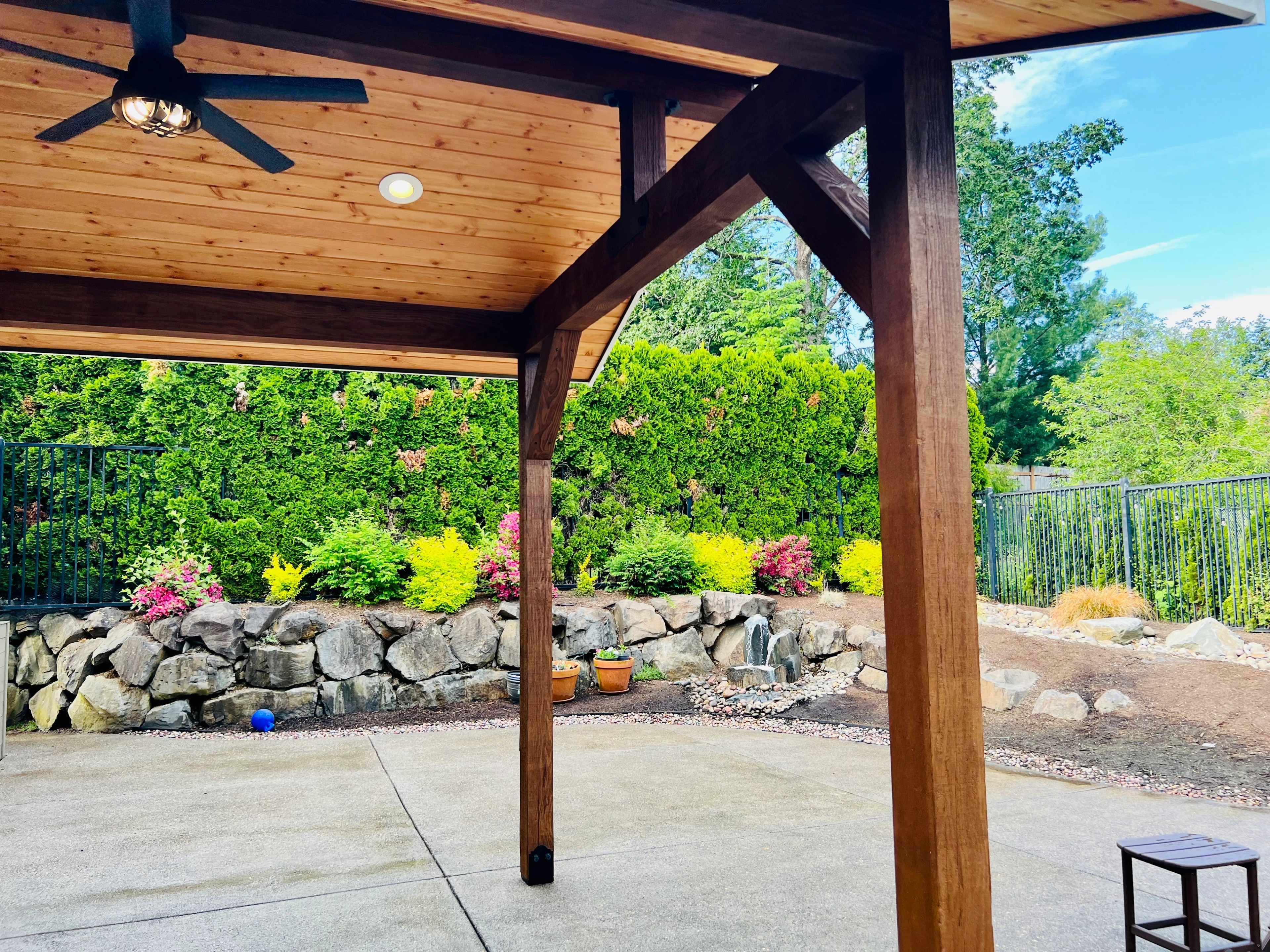 Outdoor Living project photo 1