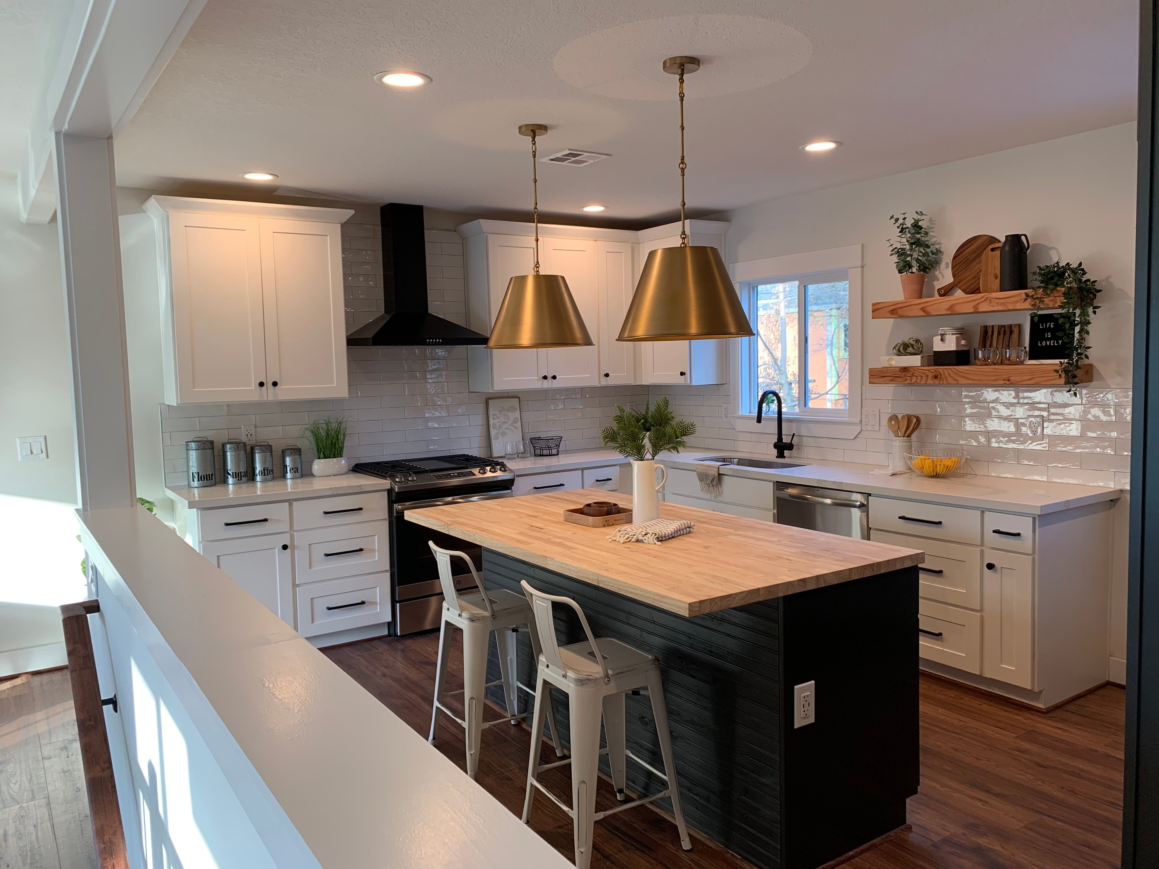 Kitchen remodeling project photo 5