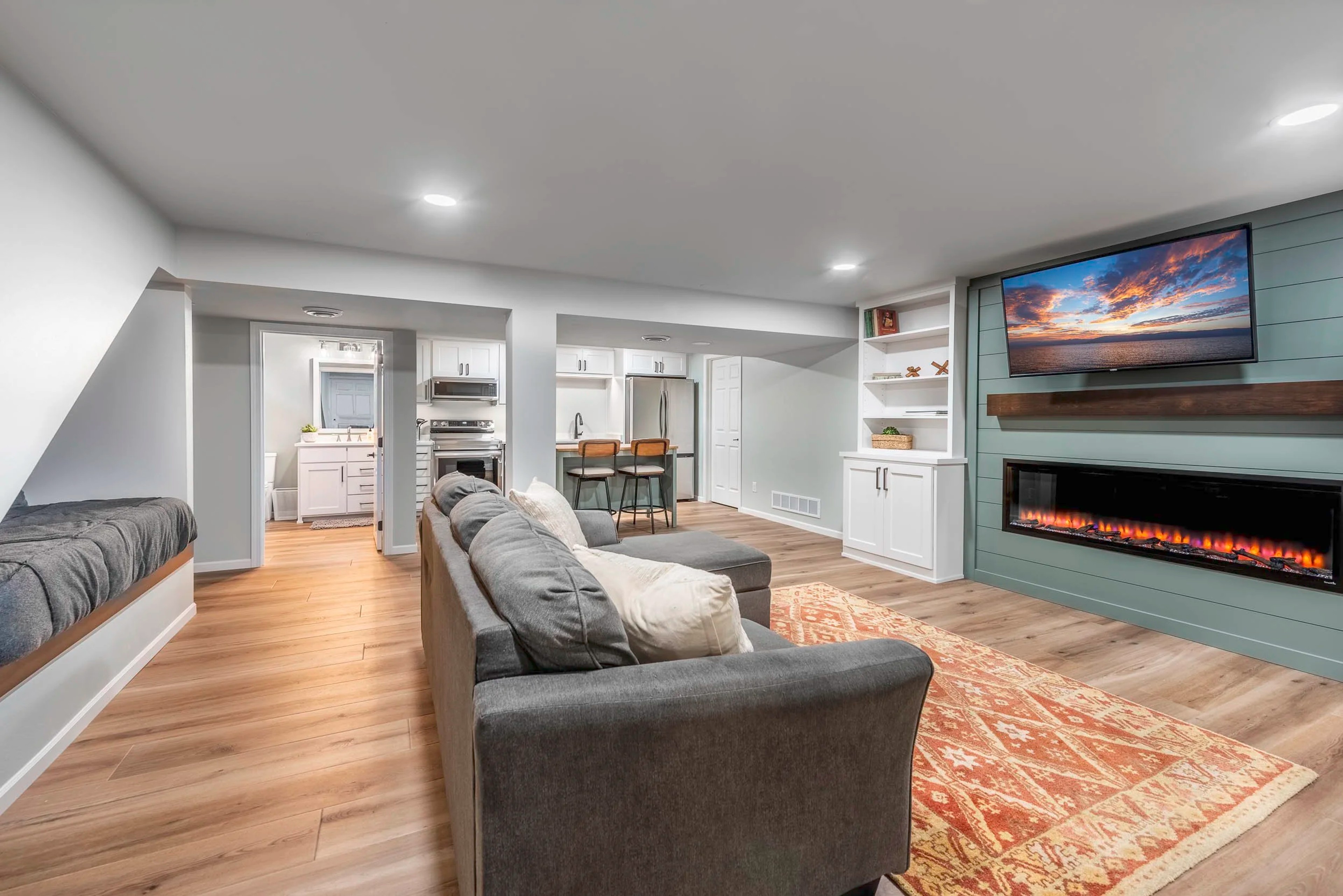 Basement & Garage project photo 1