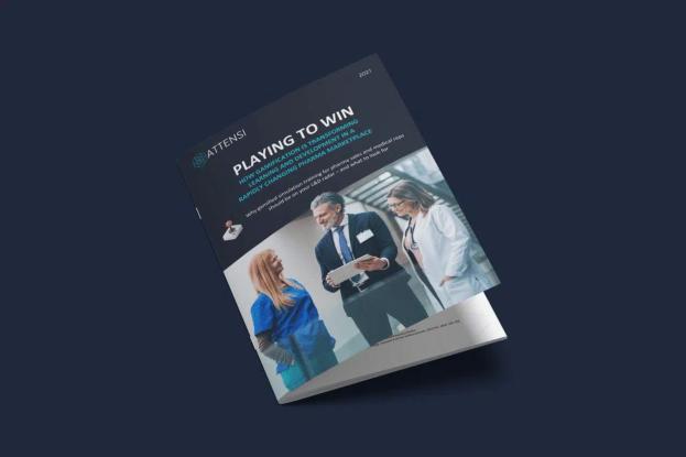 Report-Cover „Playing to win“ darüber, wie Gamification L&D in einem sich wandelnden Pharmamarkt verändert