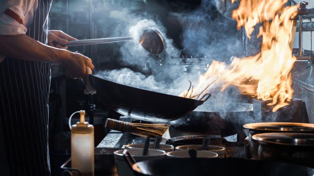 För in 'dark kitchen'-träning i ljuset