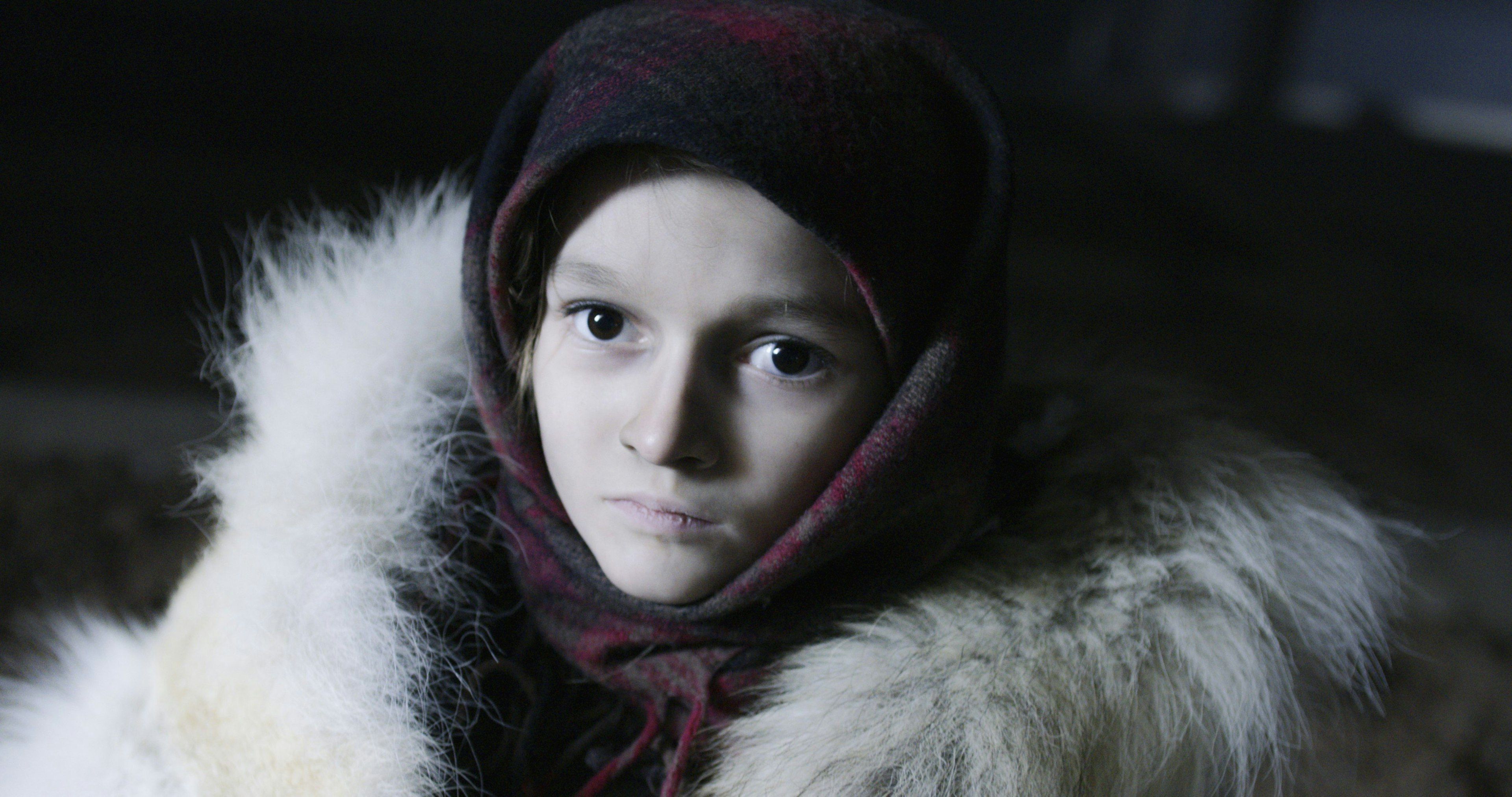 Anna's War still 5