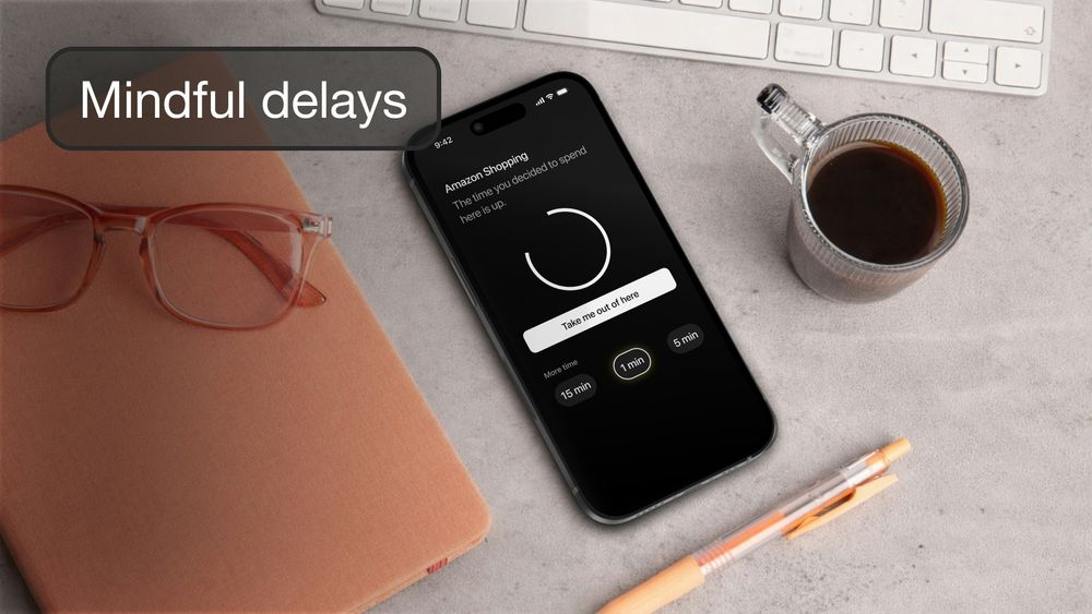 Screenshot of minimalist phone app for iOS 
