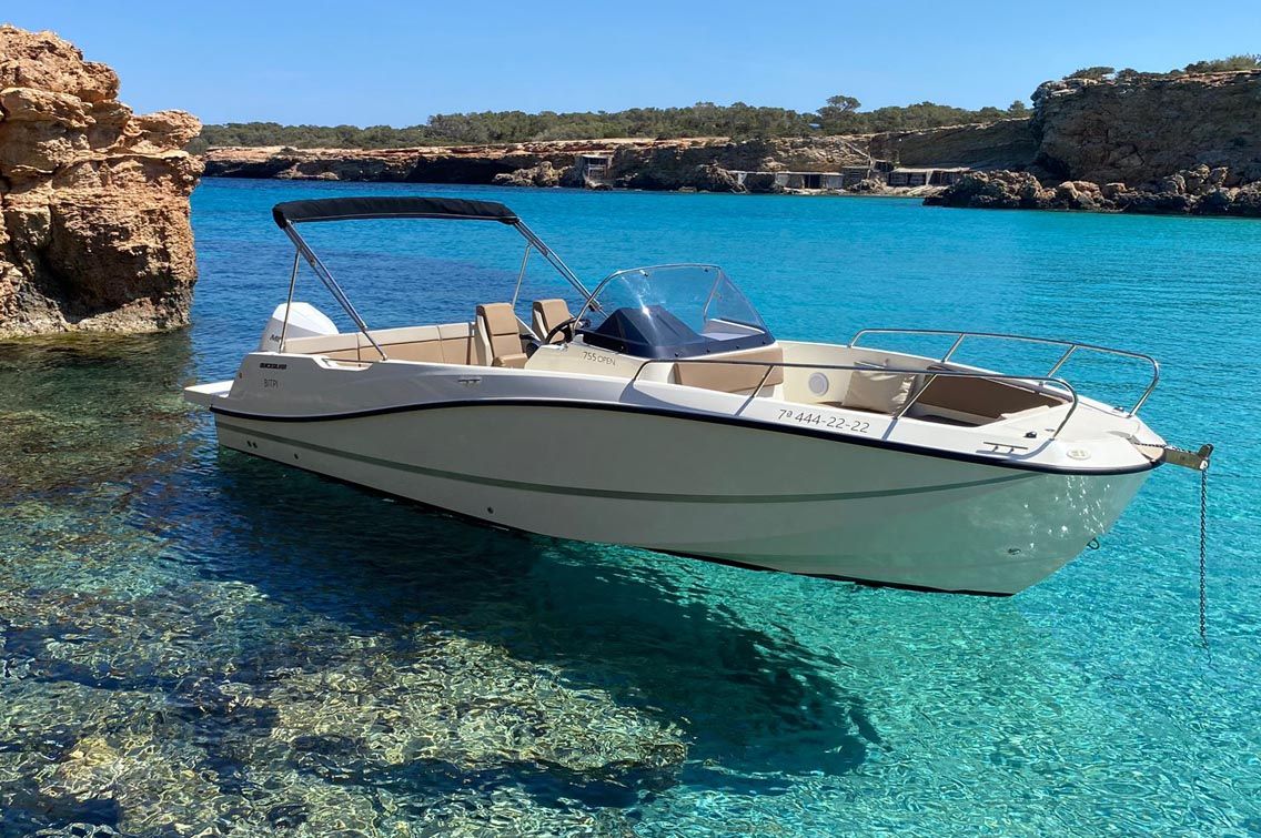 Quicksilver "Bitpi" Full Day Boat Charter thumbnail 1