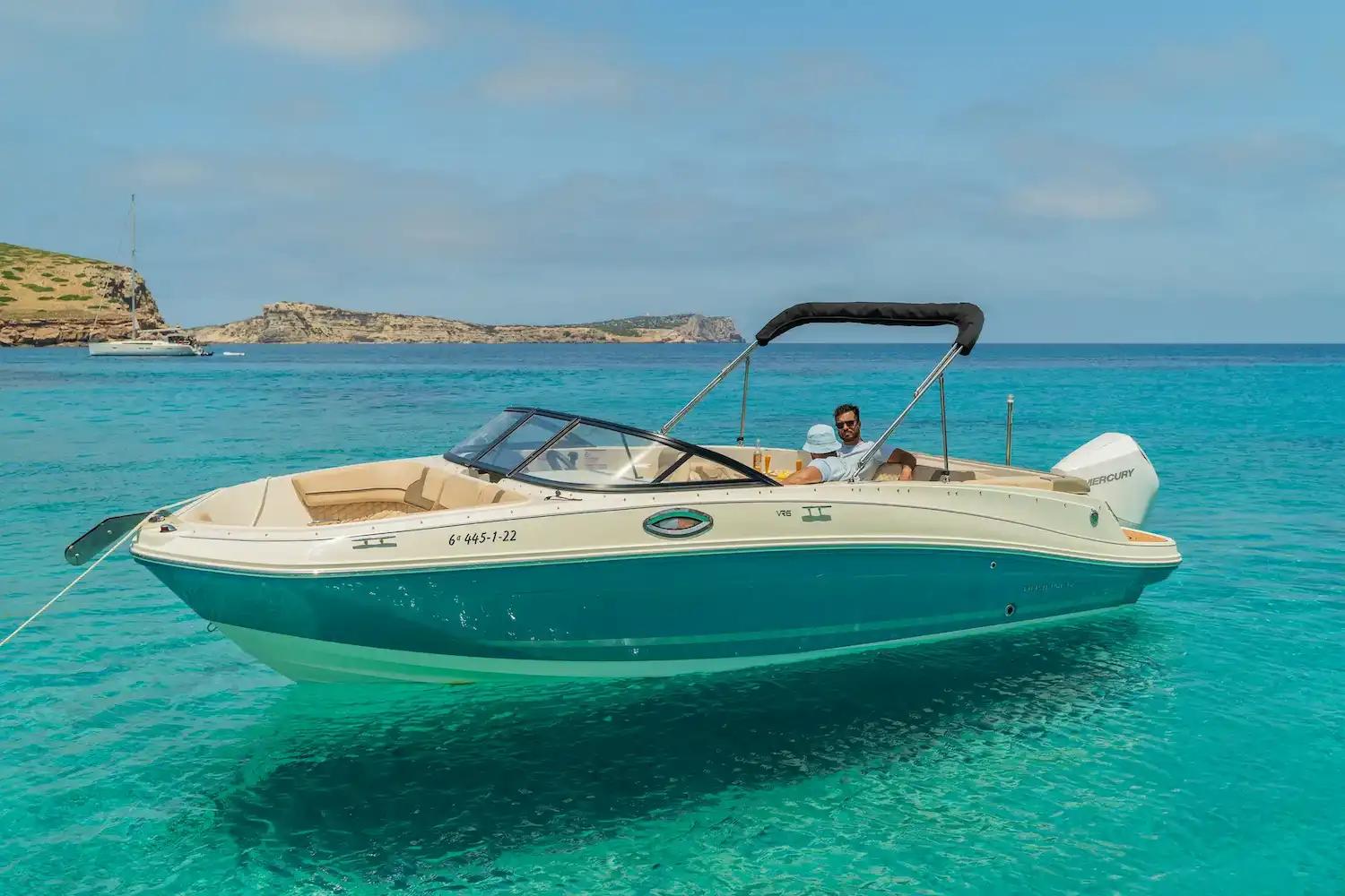 Bayliner VR6 225 HP — Boat Rental with License thumbnail 2