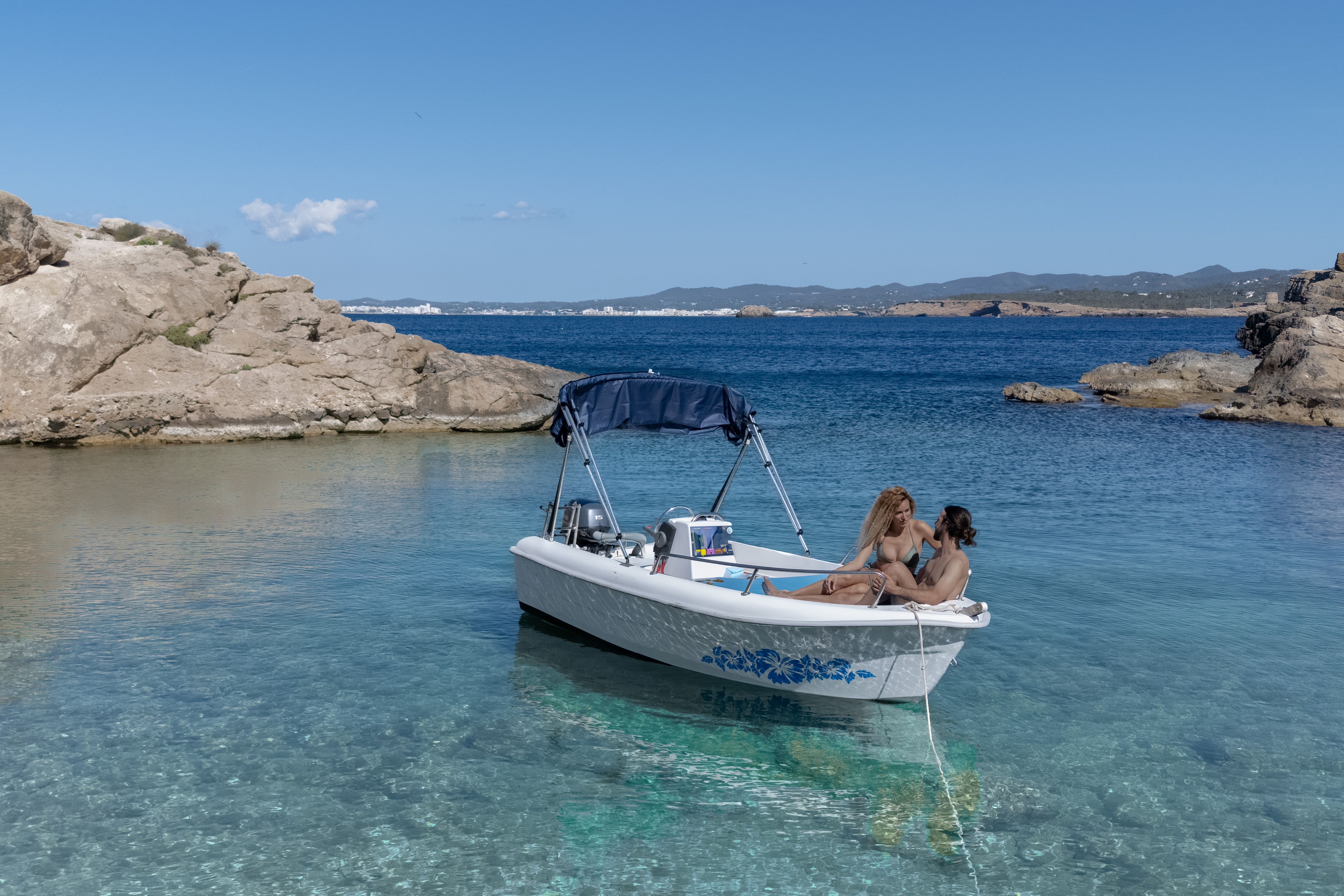 Boat Hire No License Ibiza thumbnail 3