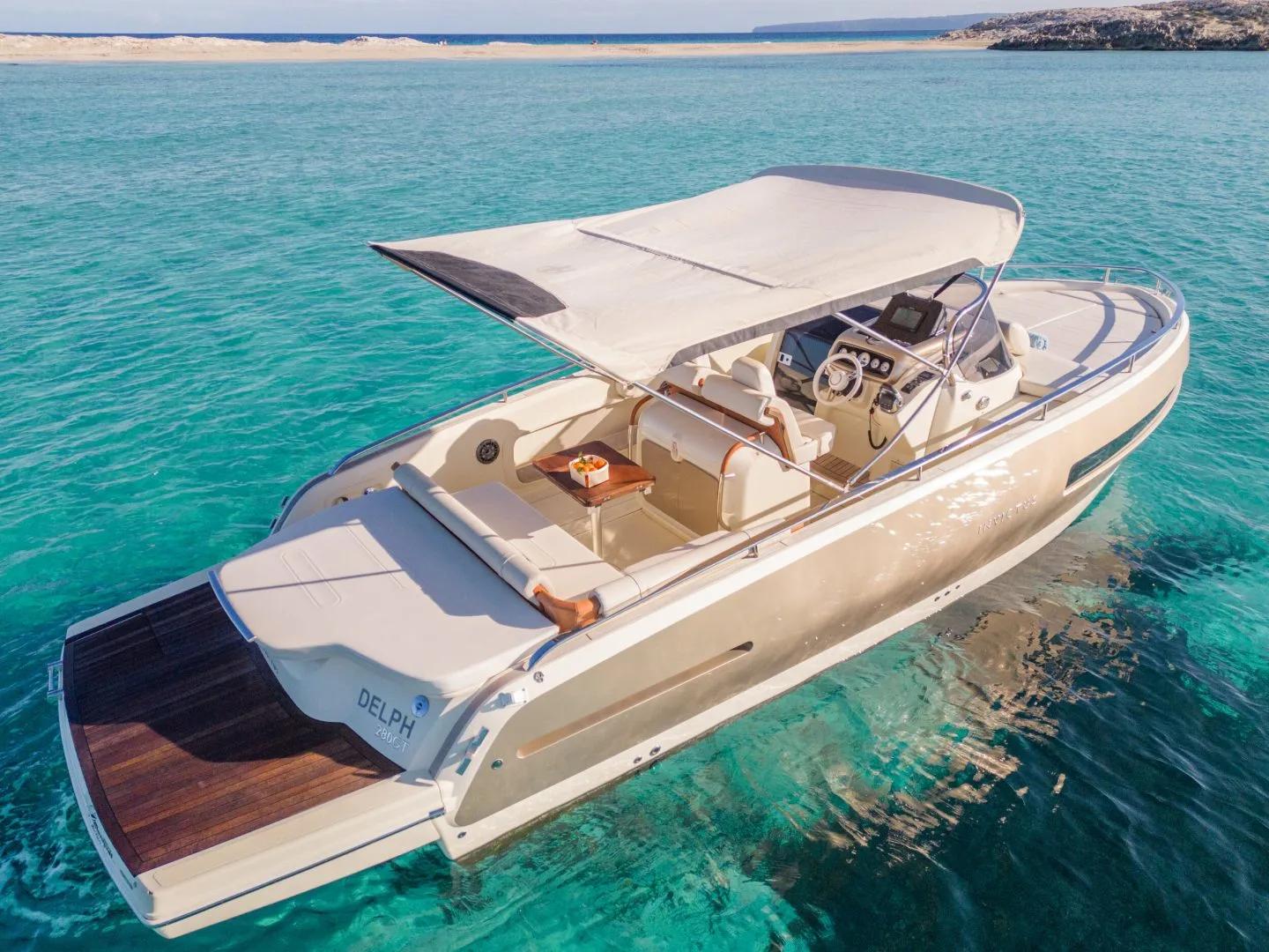Invictus 280GT — Private Day Charter thumbnail 4