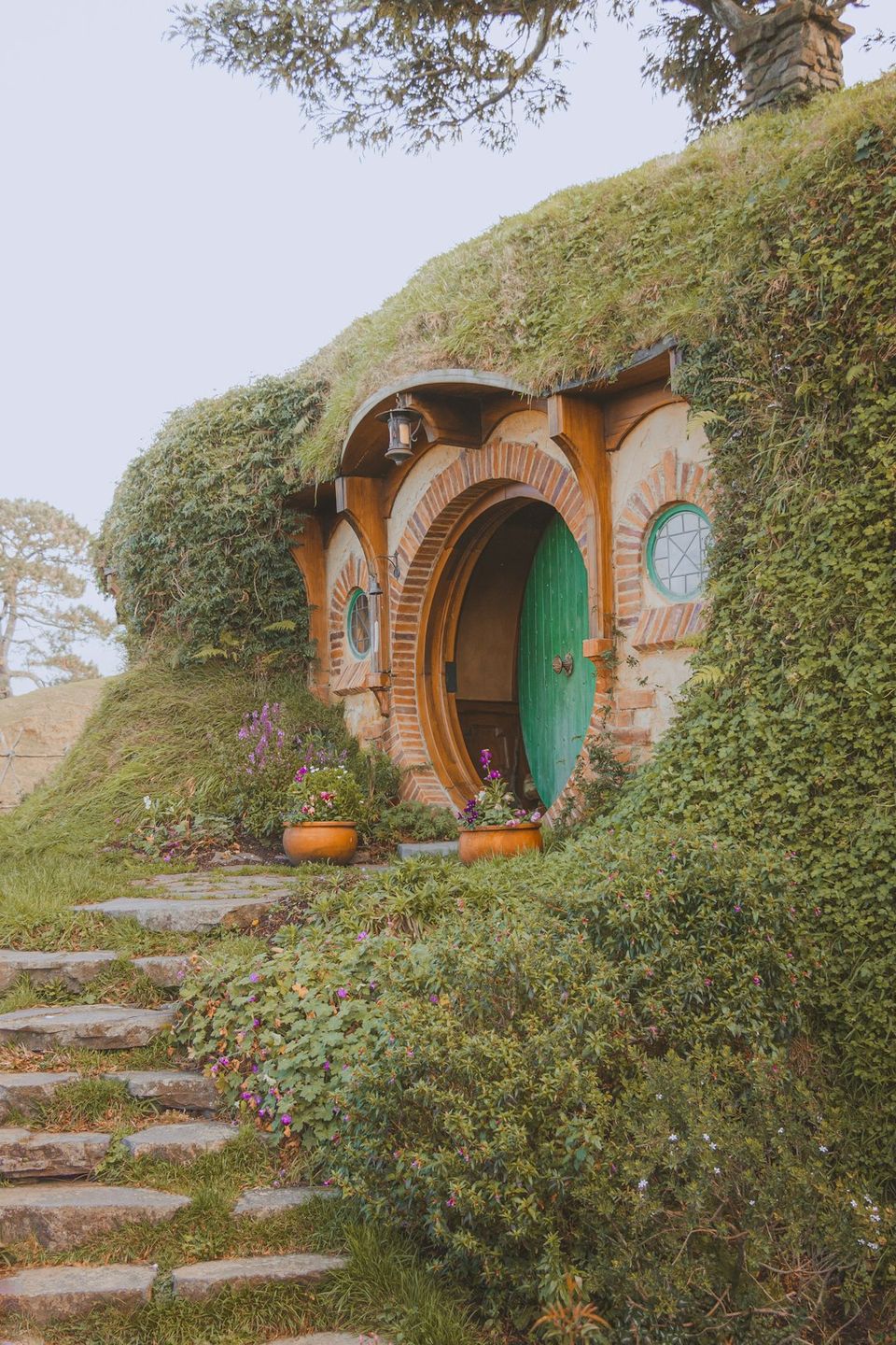 Write an alternative text for this image that is optimized for SEO and accessibility. The article where this image has the title "Market the Hobbit House Magic: The Appeal of Hobbit Homes Beyond the Shire"