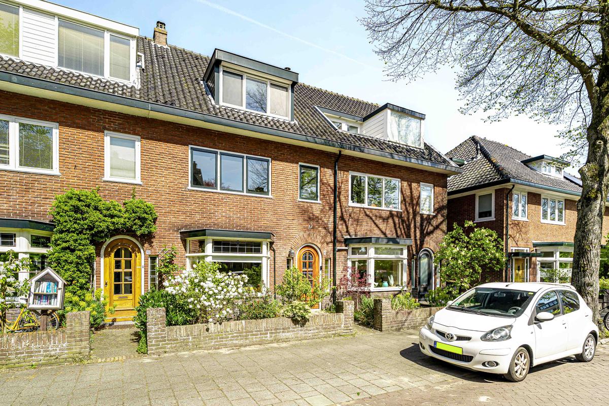 Velserbroekstraat 8 in Santpoort-Noord — foto 1