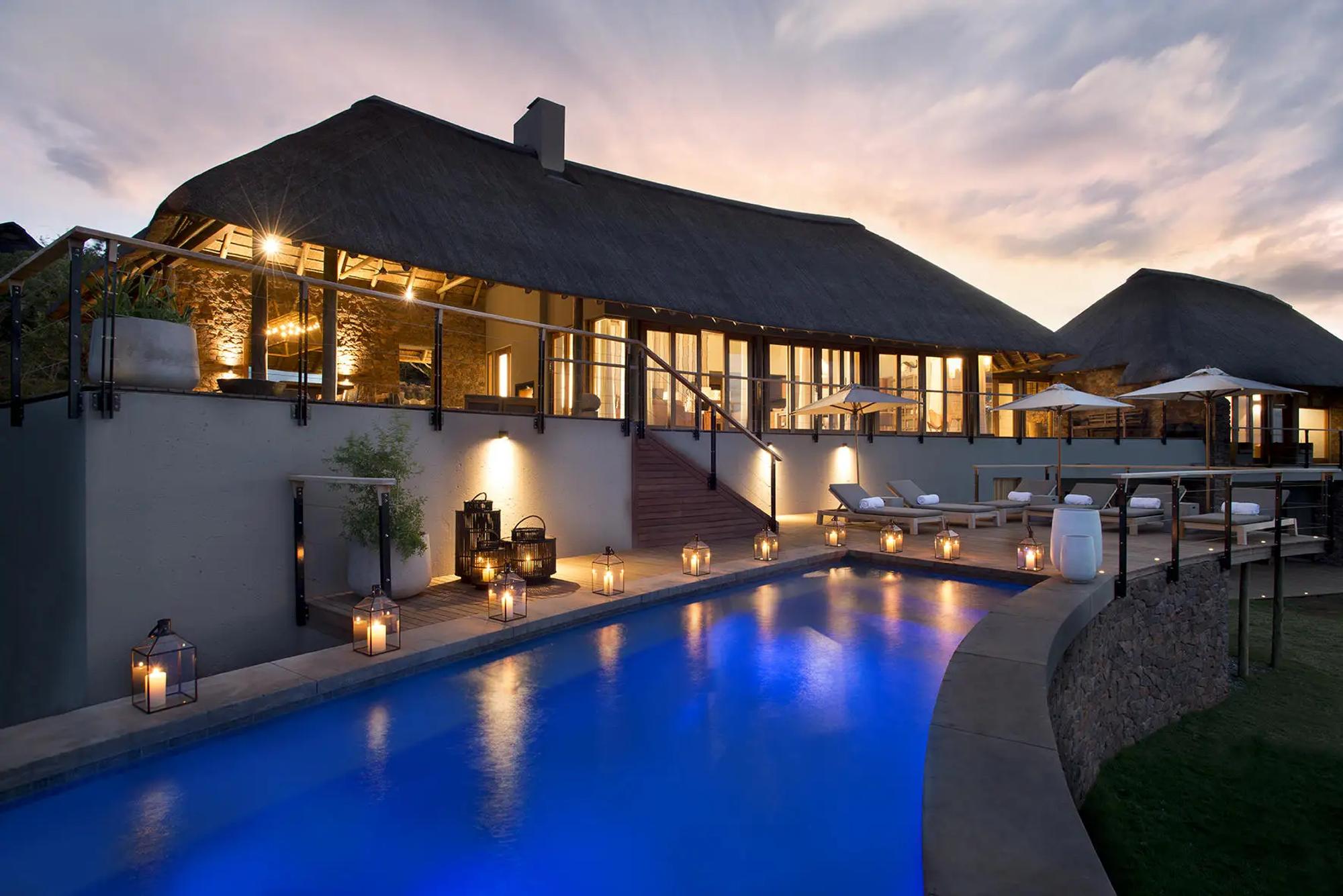 4-Day Malaria-free Big 5 Mhondoro Safari