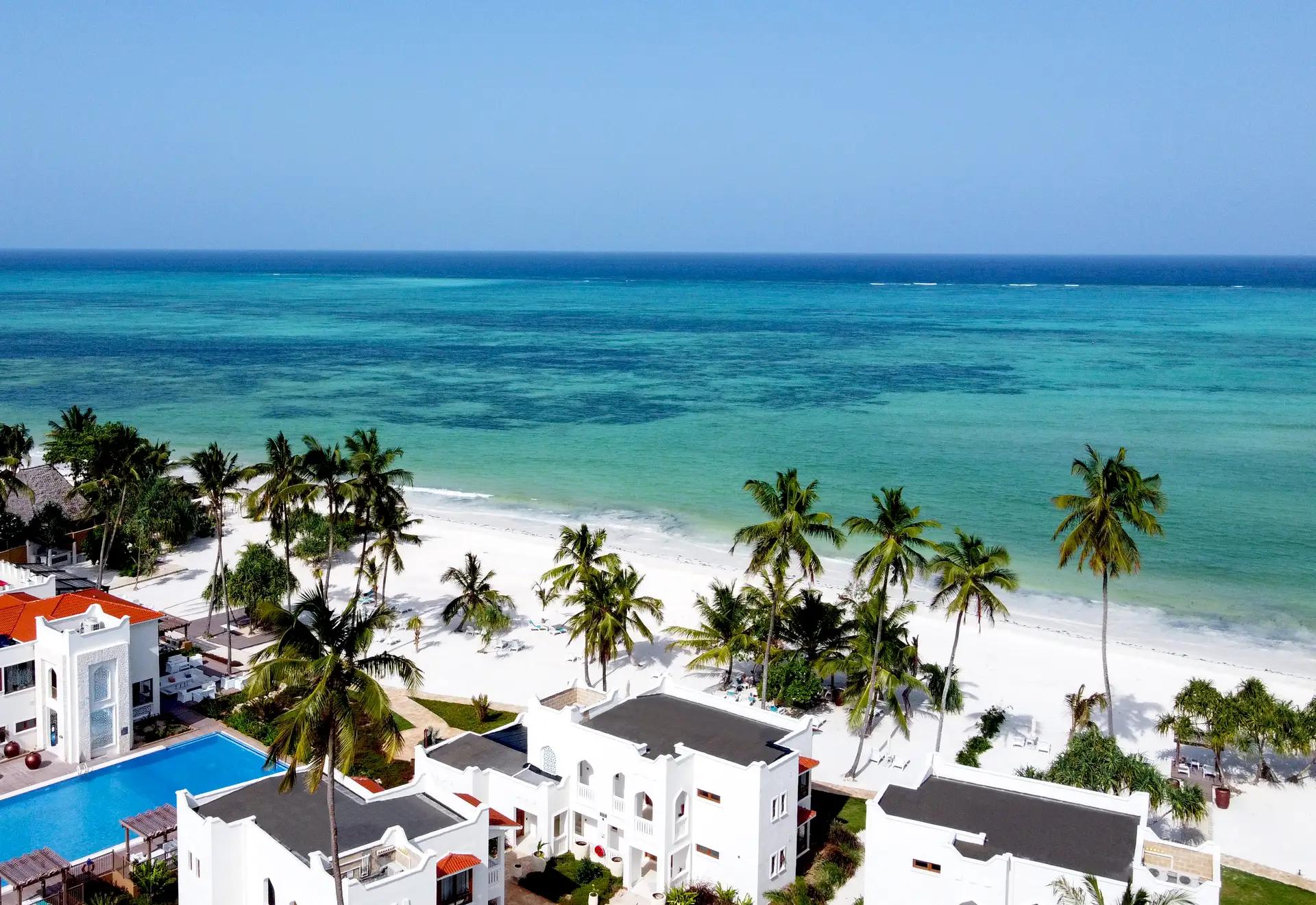 7-Day Luxury Zanzibar East Fly-In Beach Safari