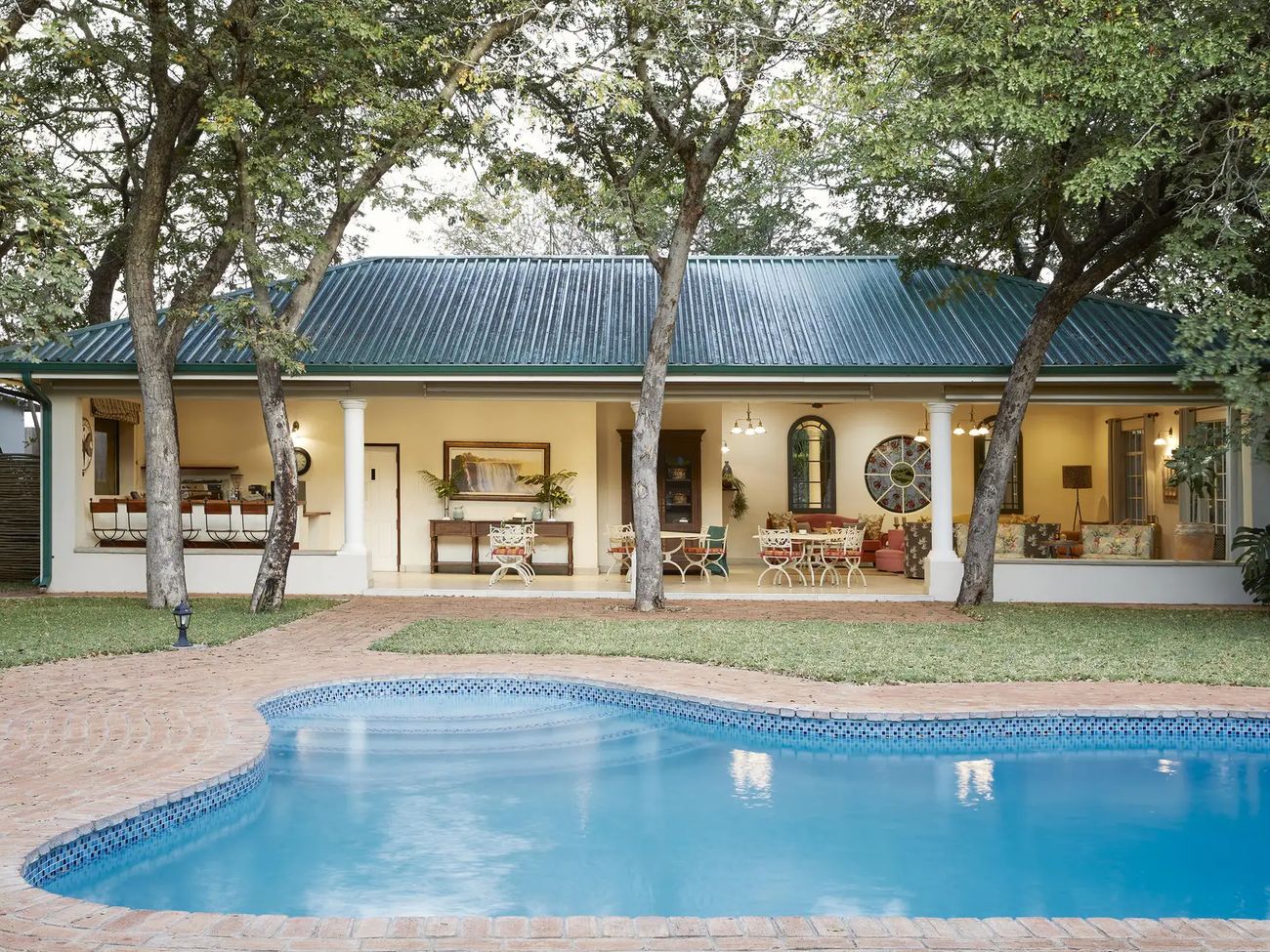 Batonka Guest Lodge