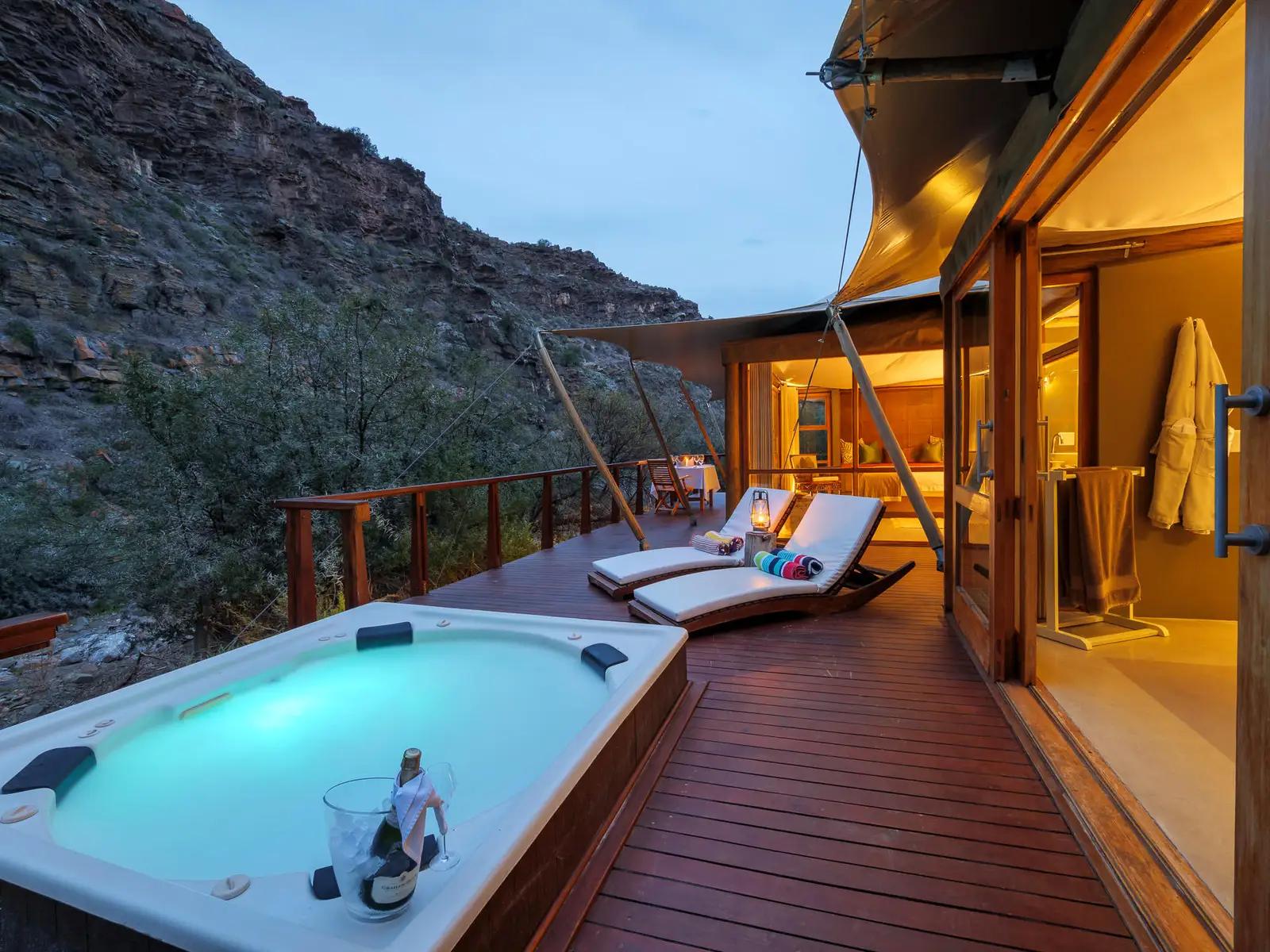 3-Day BIG 5 Safari at Sanbona Wildlife Reserve (Combine with Cape Town)