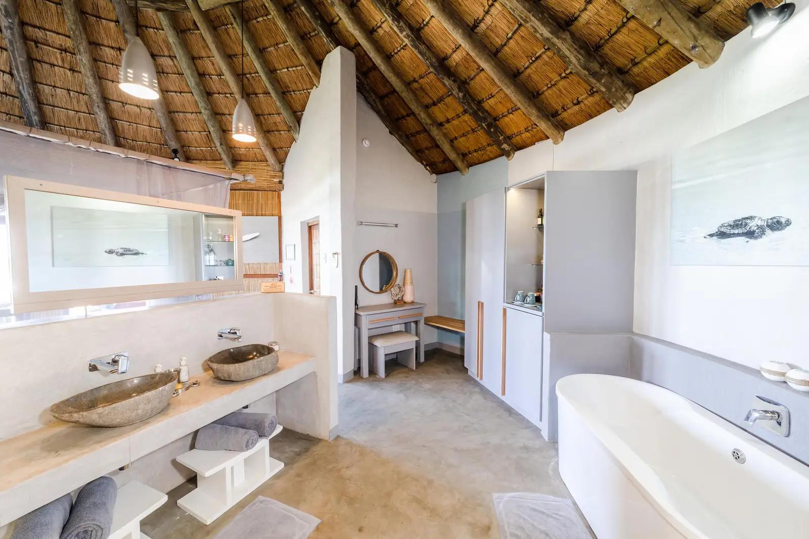 Thonga Beach Lodge