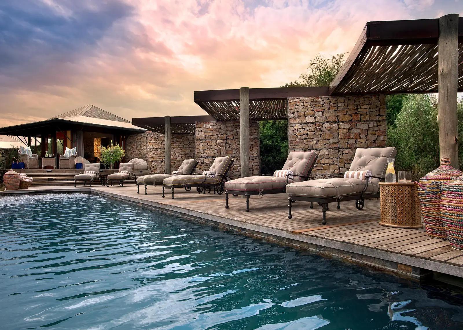 10 Day Kwandwe, Garden Route and Cape Town