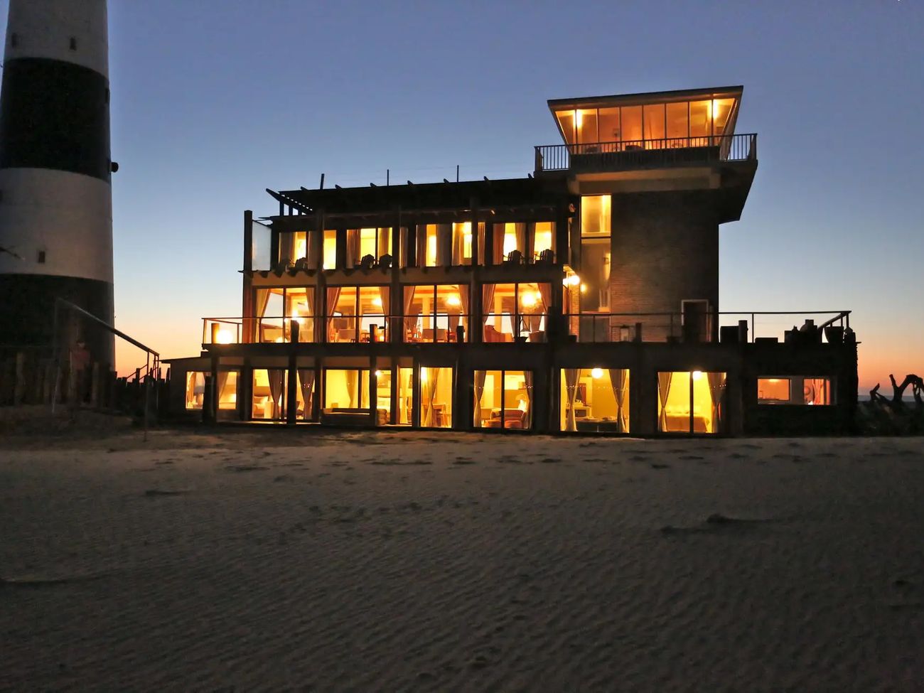 5-Day Luxury Walvis Bay Safari at Pelican Point Lodge