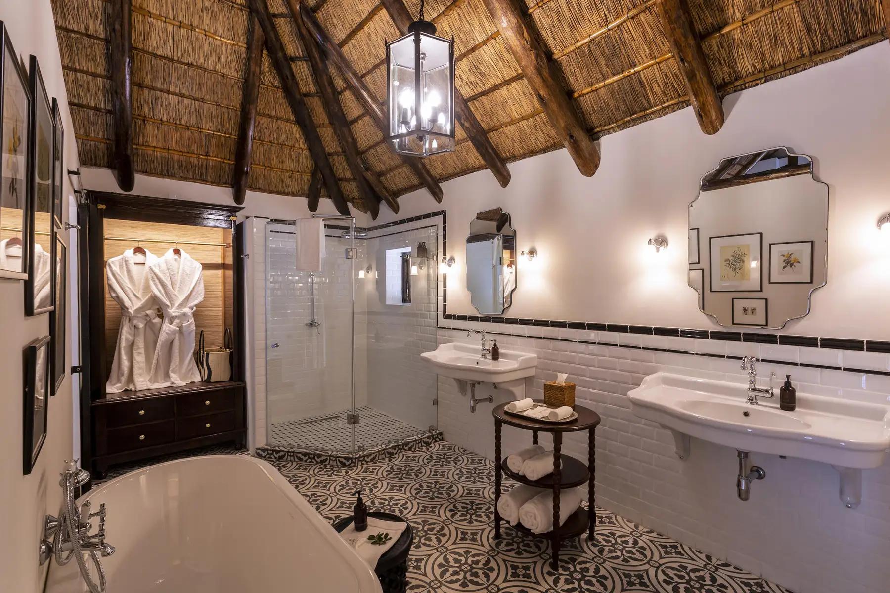 Kichaka Lodge