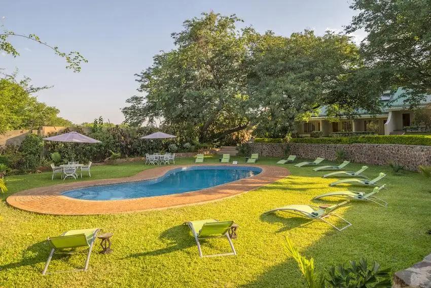 Batonka Guest Lodge