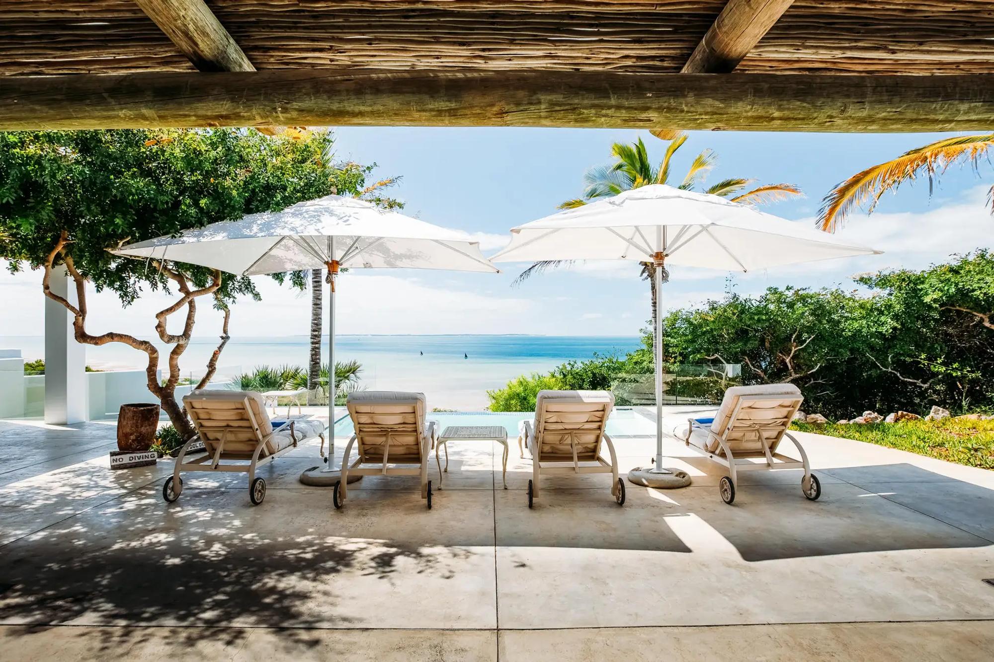 5-Day Ultra-Lux All-Inclusive Mozambique Fly-In