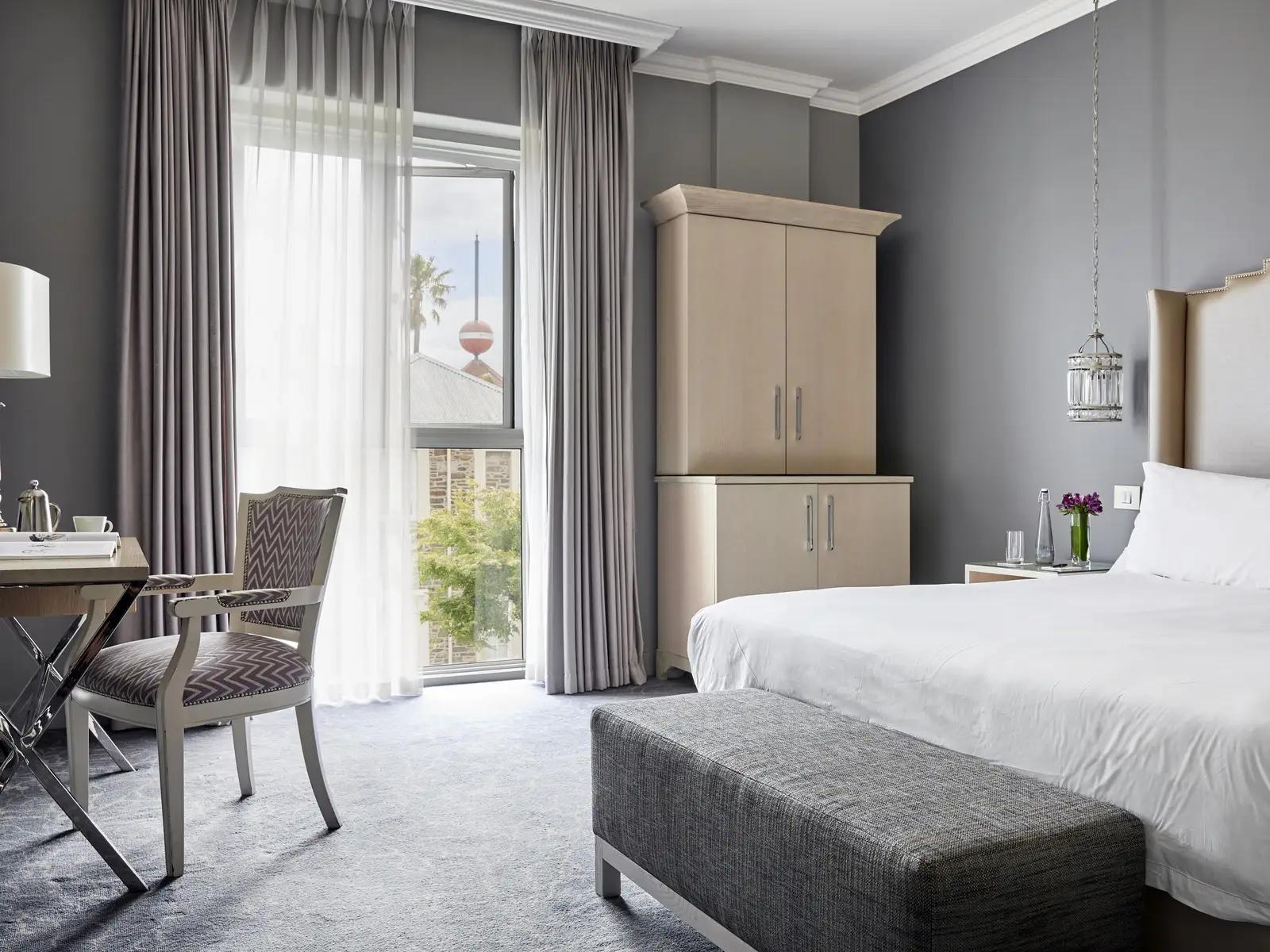 Queen Victoria Hotel