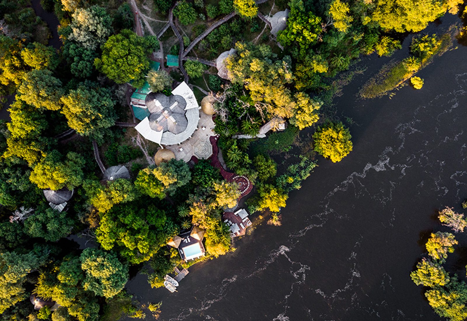 drone photograph of Sussi & Chuma lodge in Victoria Falls