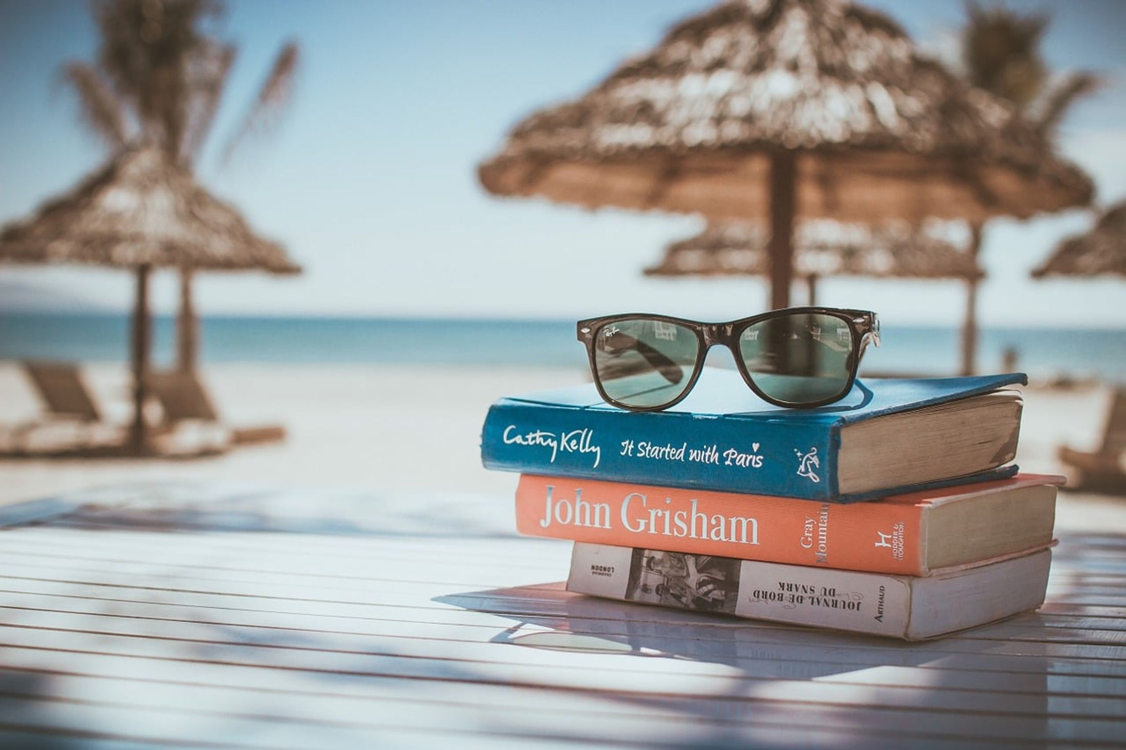 Ultimate Safari Playlist & Travel Reads Chosen by Safari Veterans