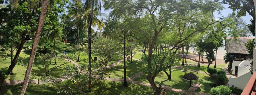 7-Day Luxury Beach Safari from Mombasa to Zanzibar