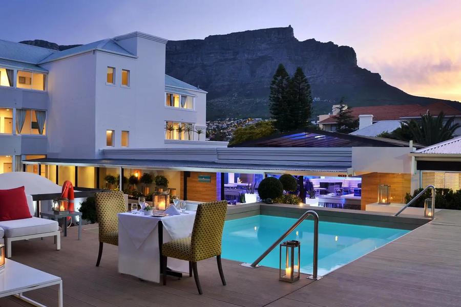 7-Day South African Safari & City Experience
