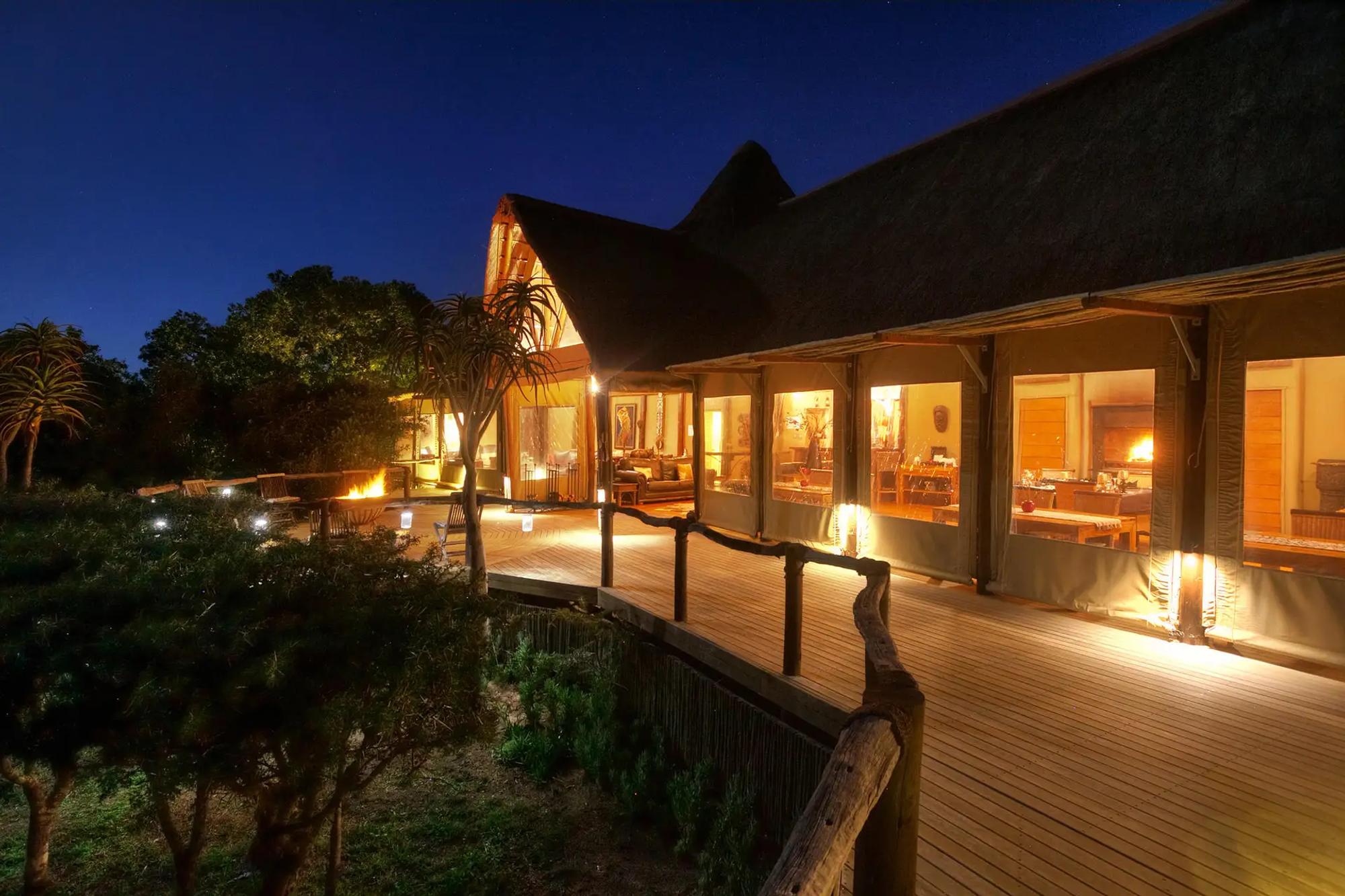 7-Day Malaria Free Big-5 Amakhala Safari Best of Both