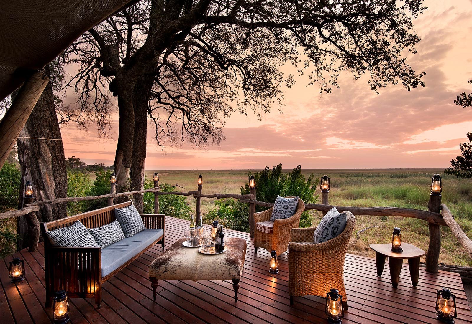 linyanti bush camp main deck overlooking the bush