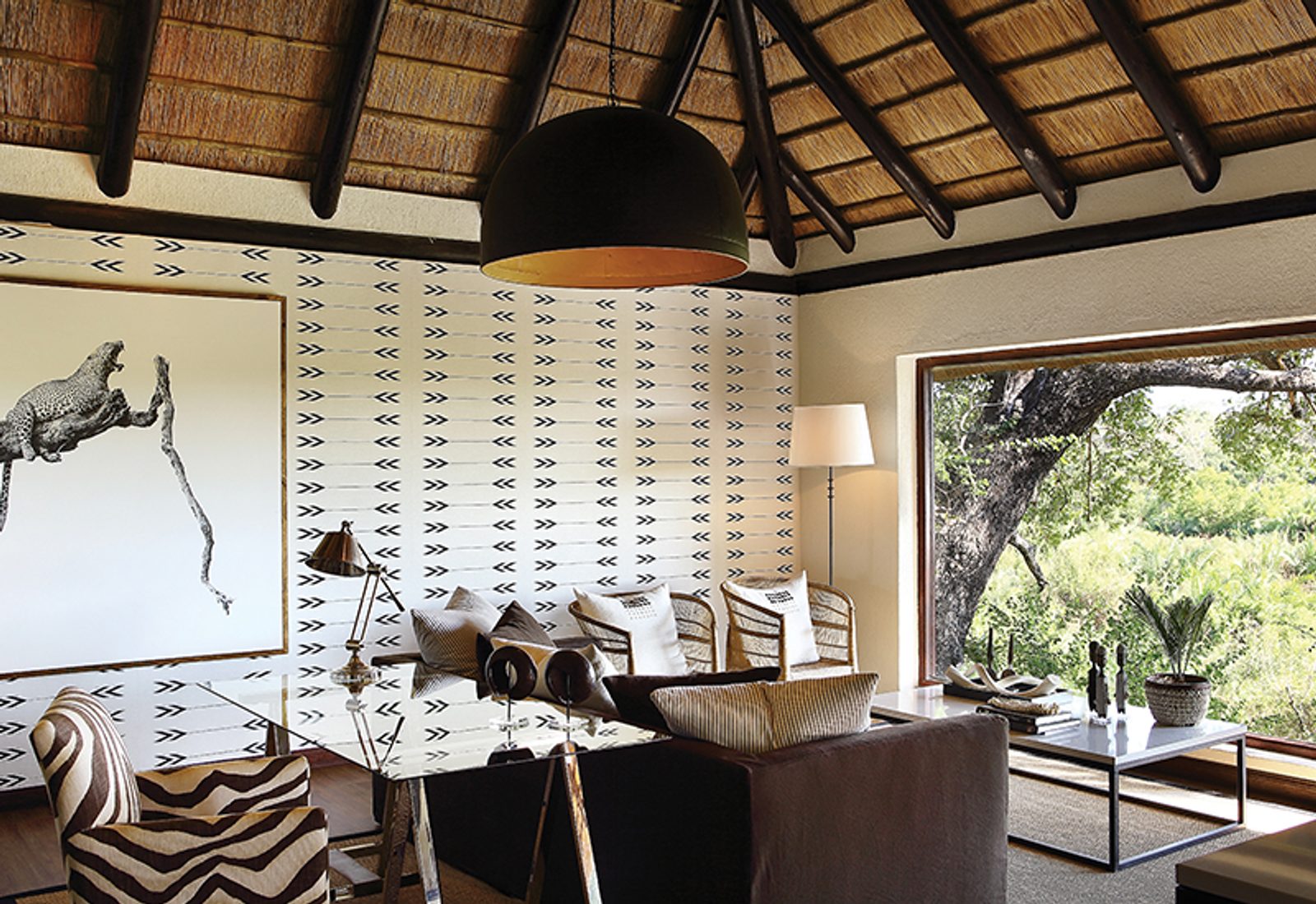 Interior of the suite at Londolozi Tree Camp