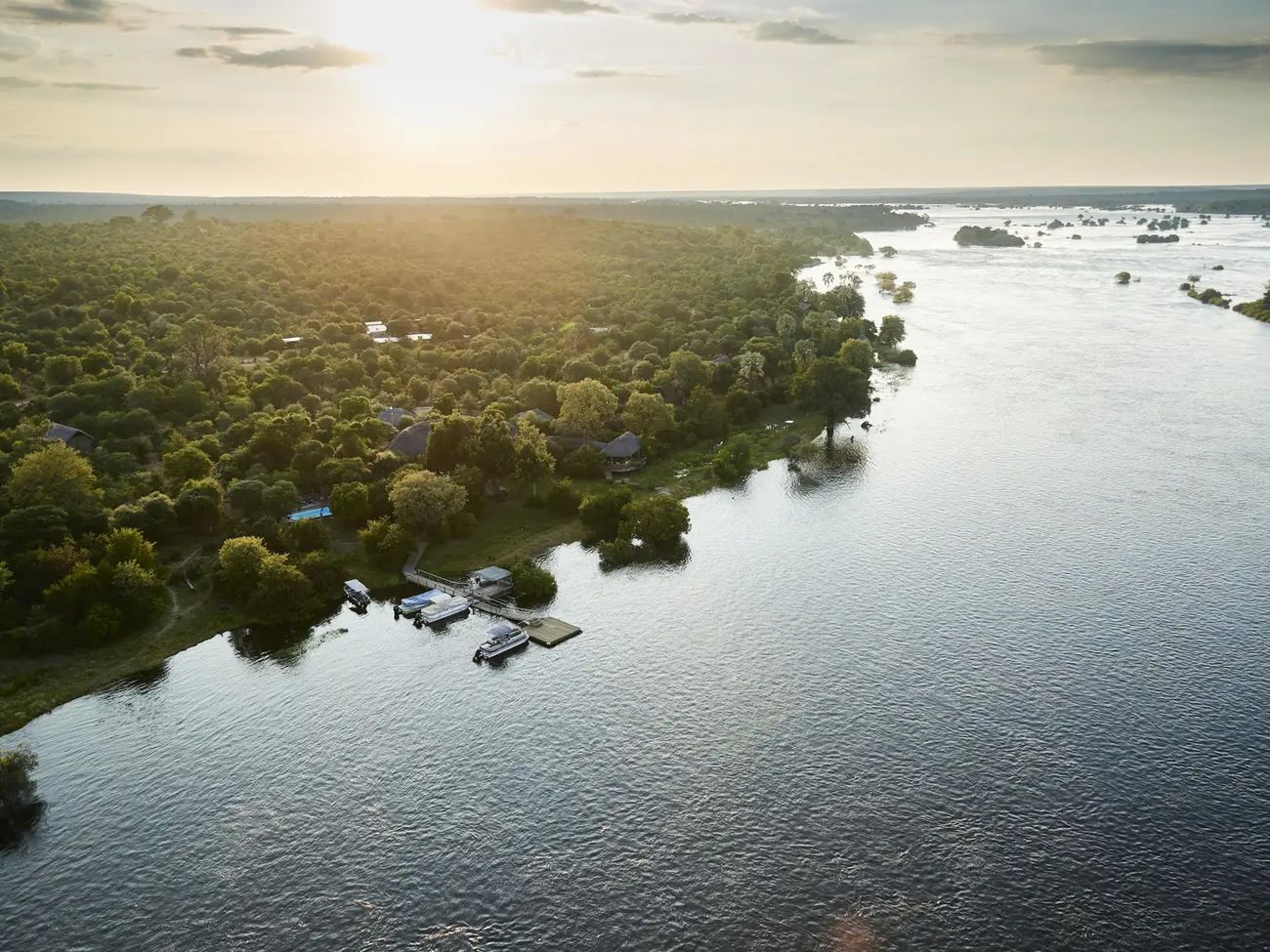 Victoria Falls River Lodge