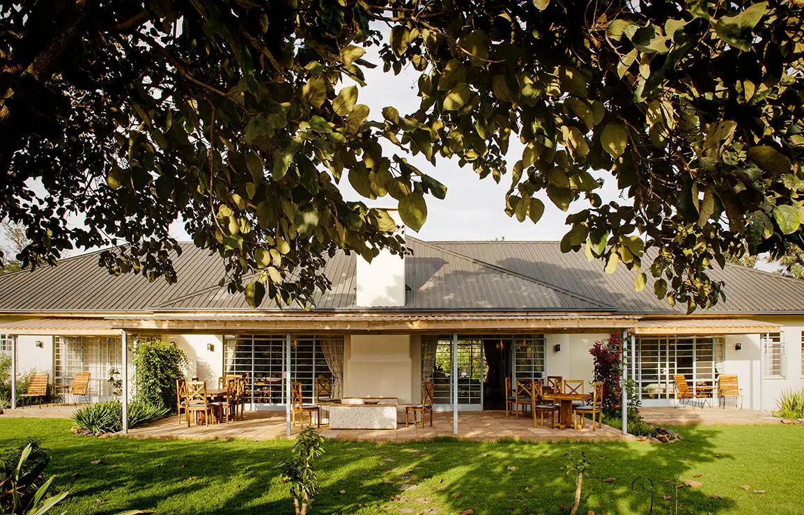 10-Day Exclusive Safari: Tanzania to Kenya