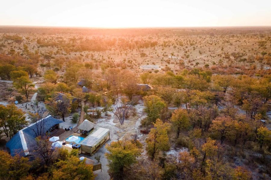 9-Day Luxury Botswana Wetlands to Wilderness Safari