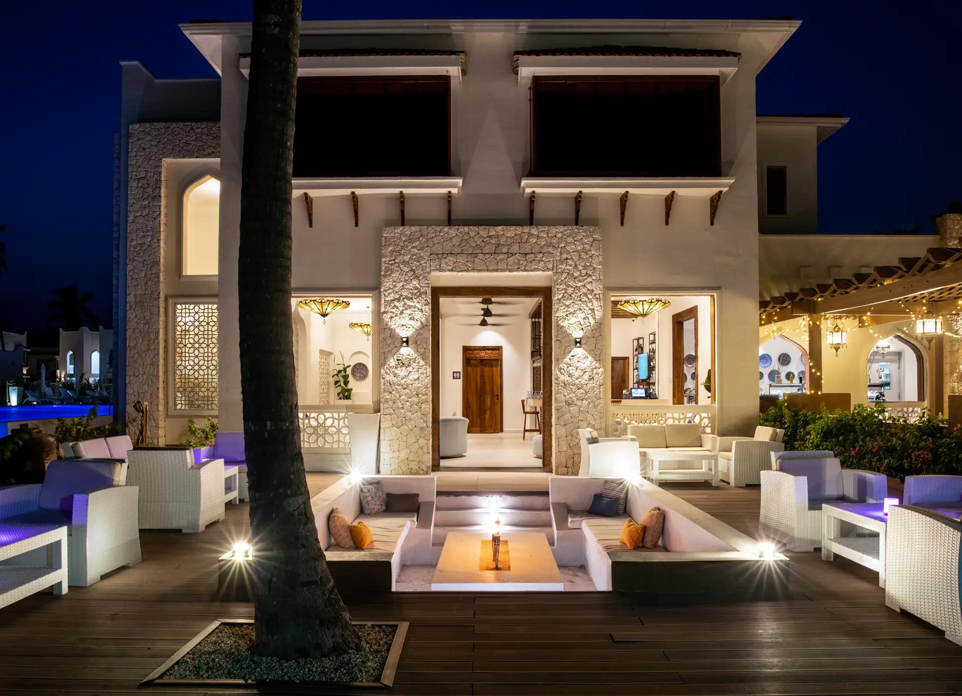 7-Day Luxury Zanzibar East Fly-In Beach Safari