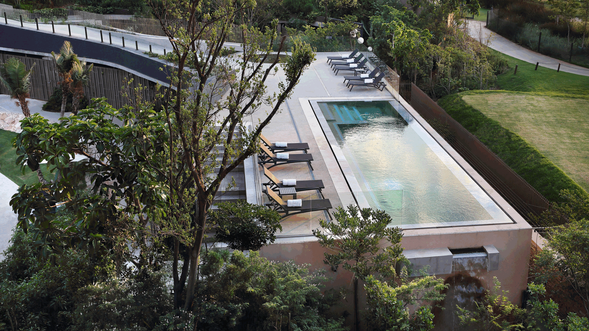The Houghton Hotel