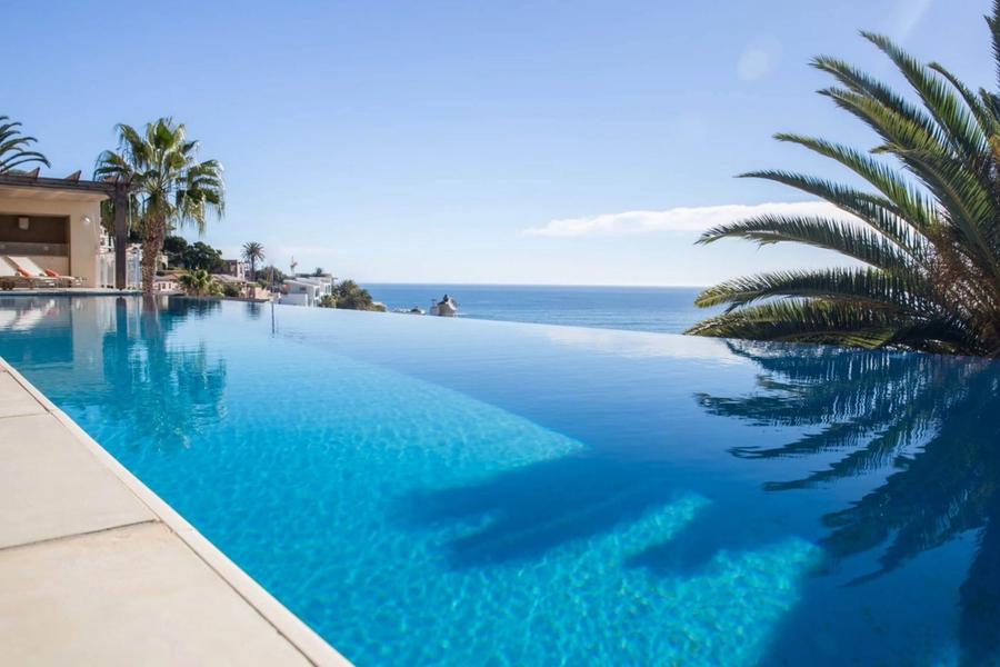 Compass House Boutique Hotel
