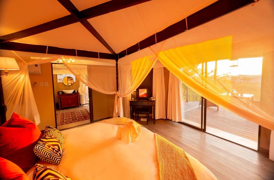 4-Day-All-Inclusive Victoria Falls Safari at Elephant Camp