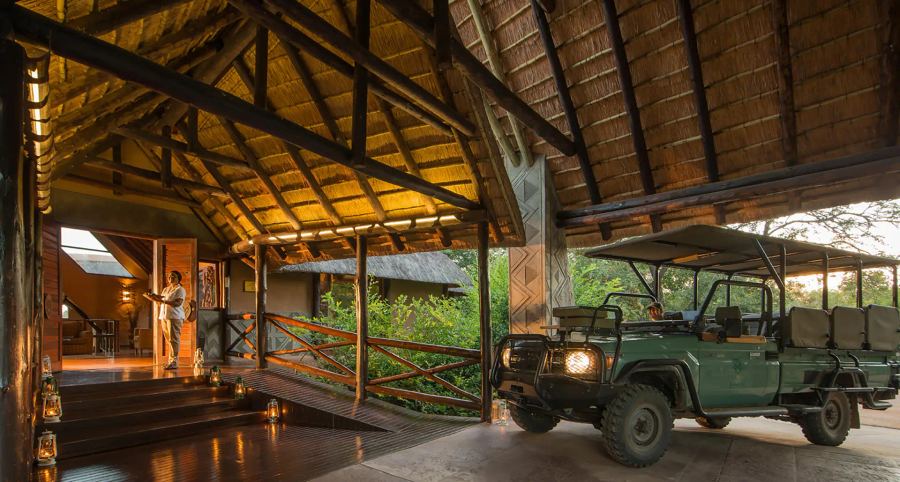 7-Day Ultra-Lux Kruger and Vic Falls Fly-in Safari