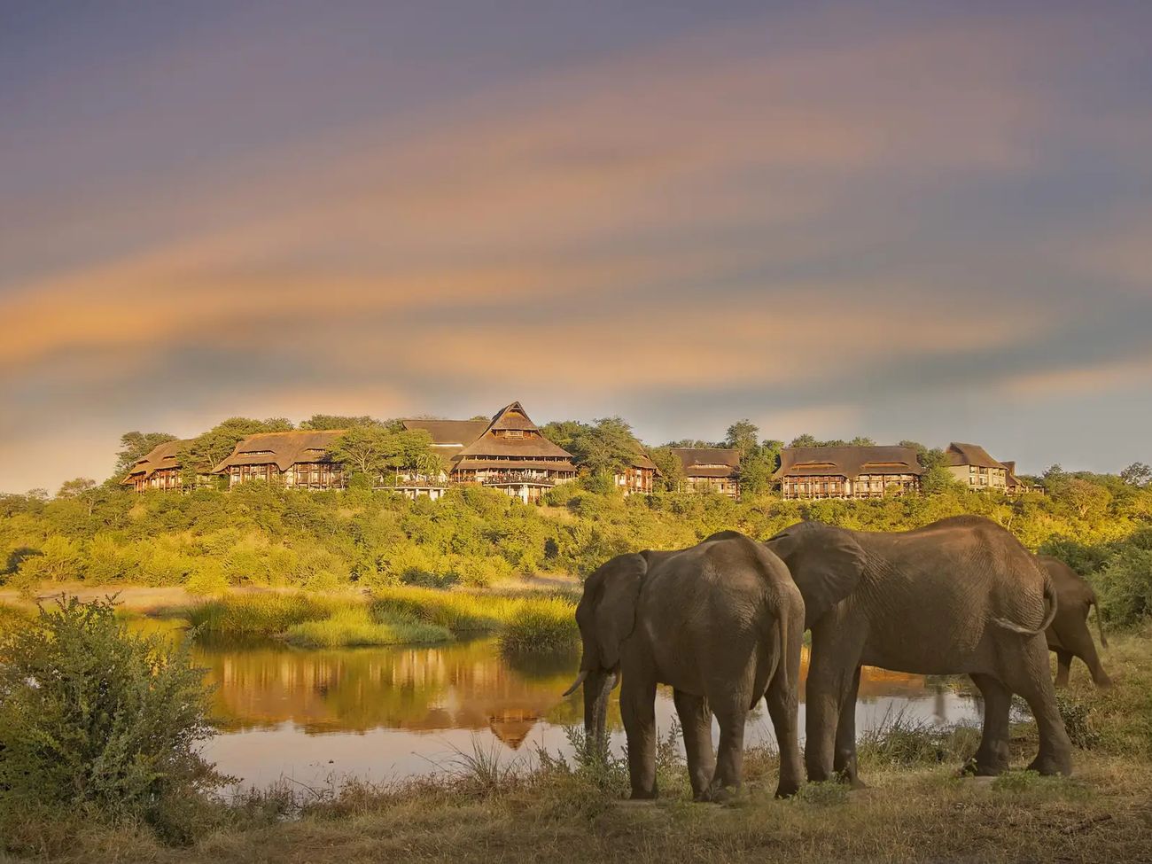 8-Day Victoria Falls and Mauritius Combo
