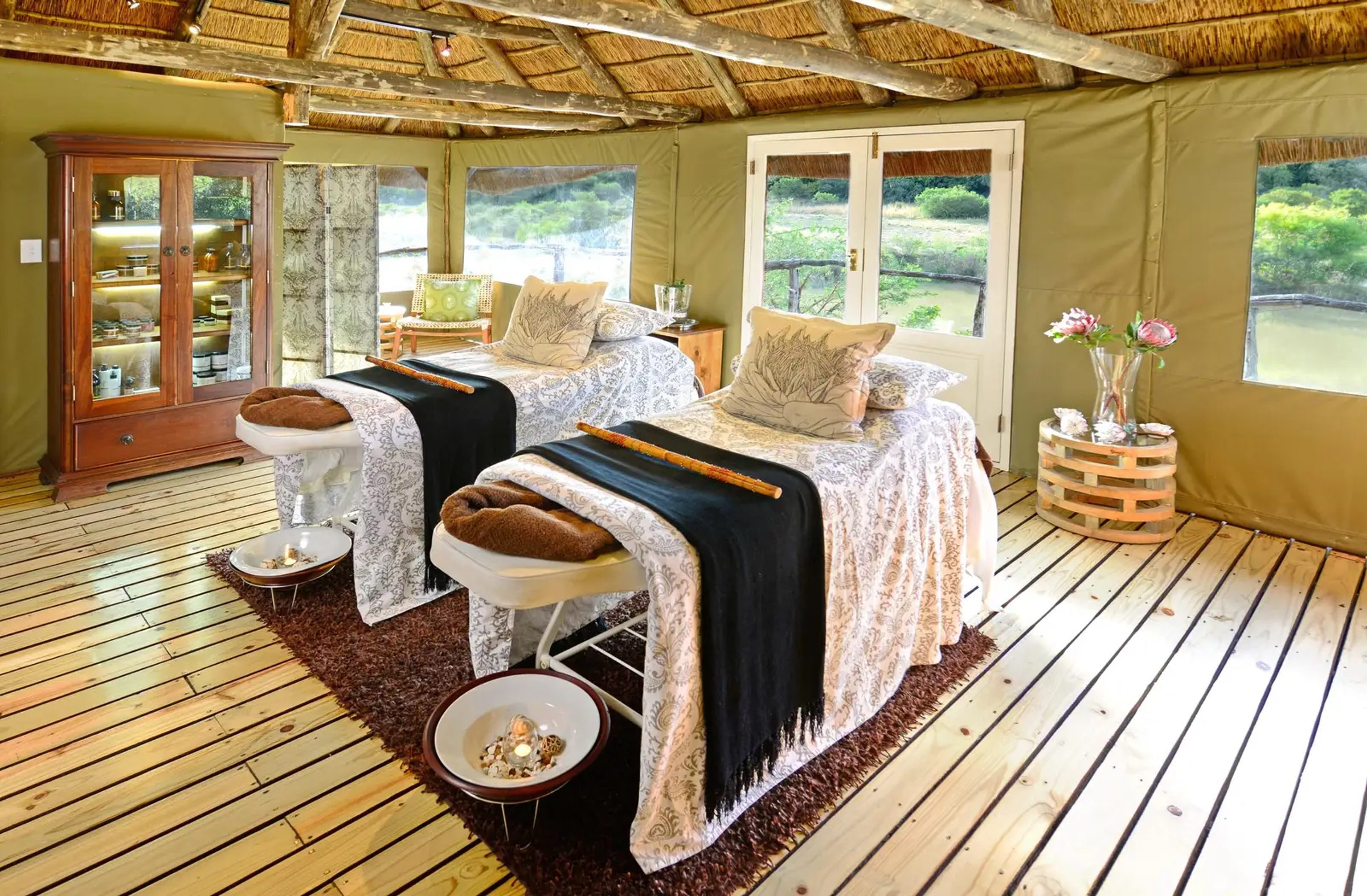 Eagles Crag Lodge