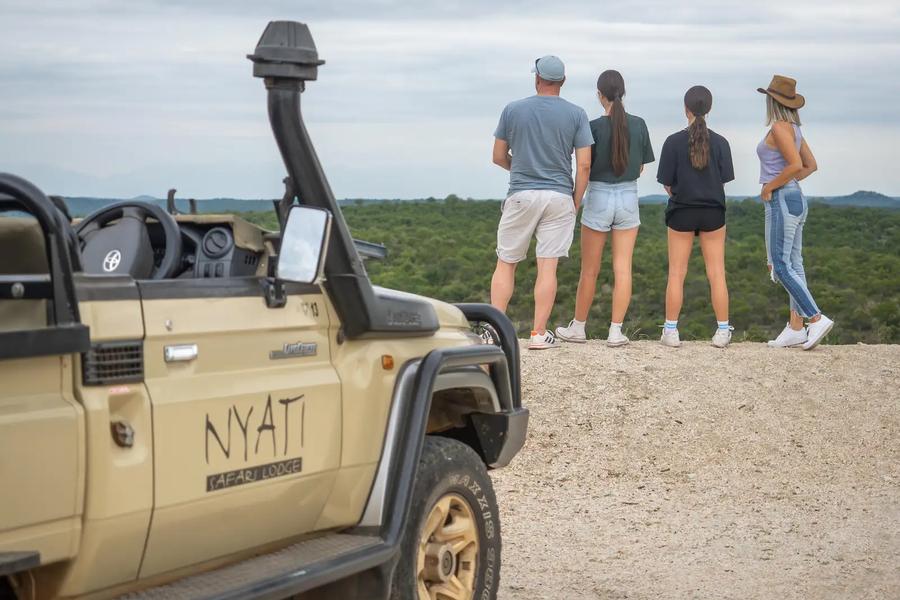 Nyati BIG 5 Safari Lodge
