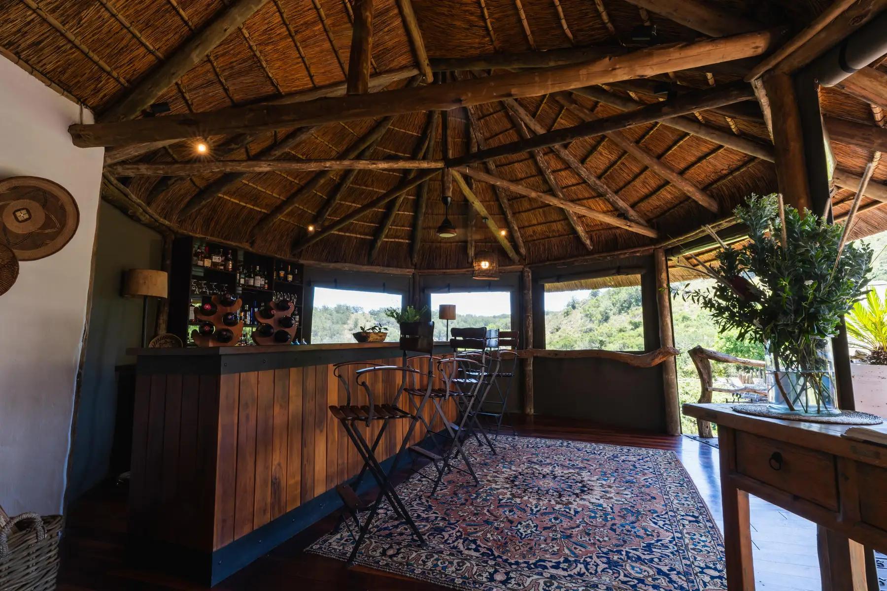 Tree Tops Safari Lodge